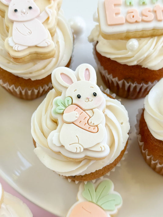 Mini Sunny Bunny (Holding Carrot) - Cookie Stamp and Cutter