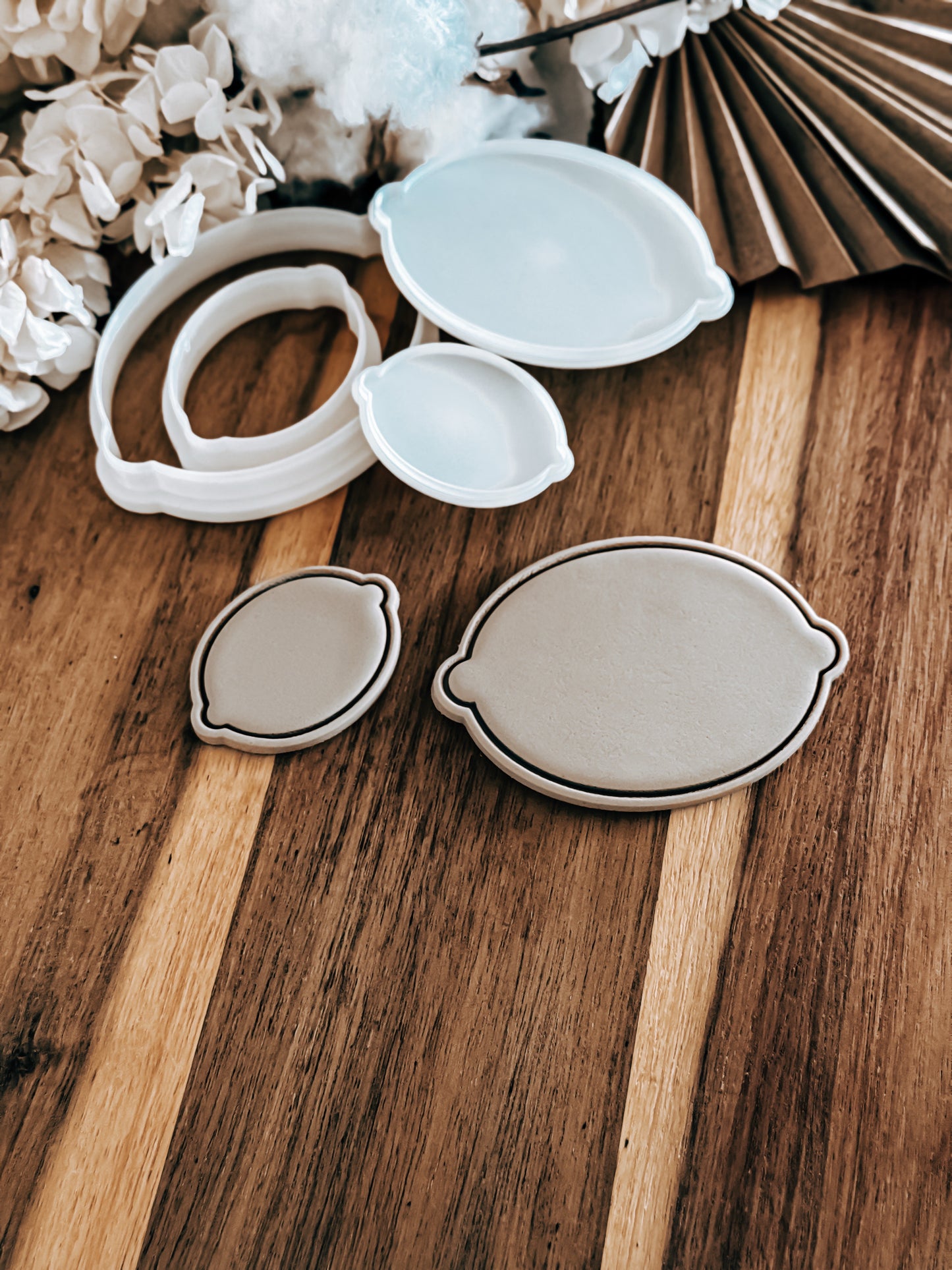 Mini Simple Lemon Stamp & Cutter - Perfect for Fondant & Sugar Cookies