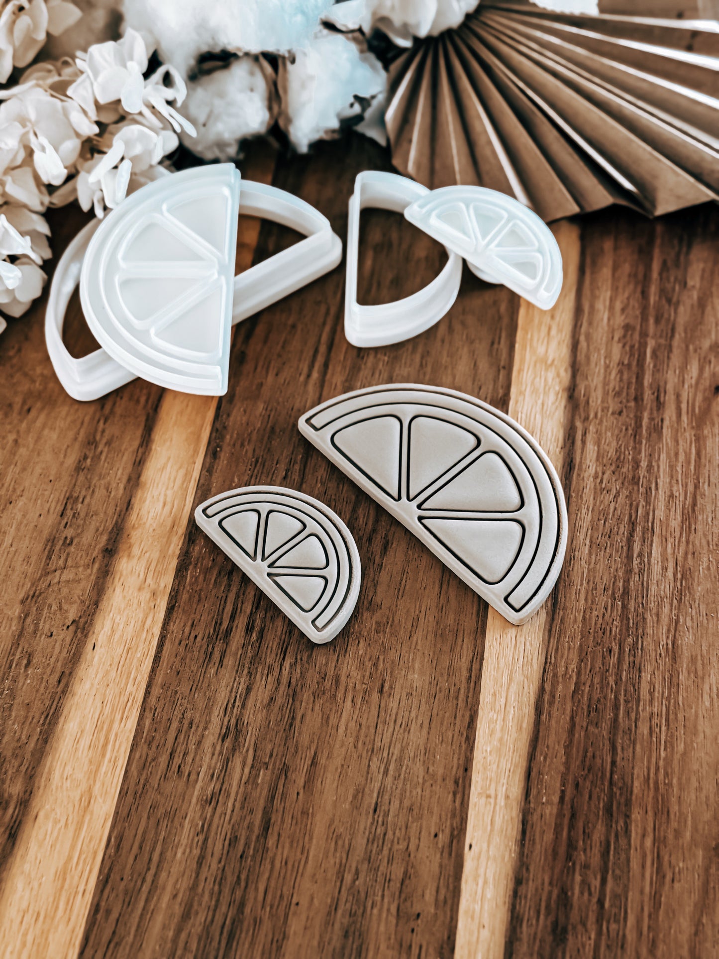 Sliced Lemon (Wedge) Stamp and Cutter - Ideal for Fondant & Sugar Cookies
