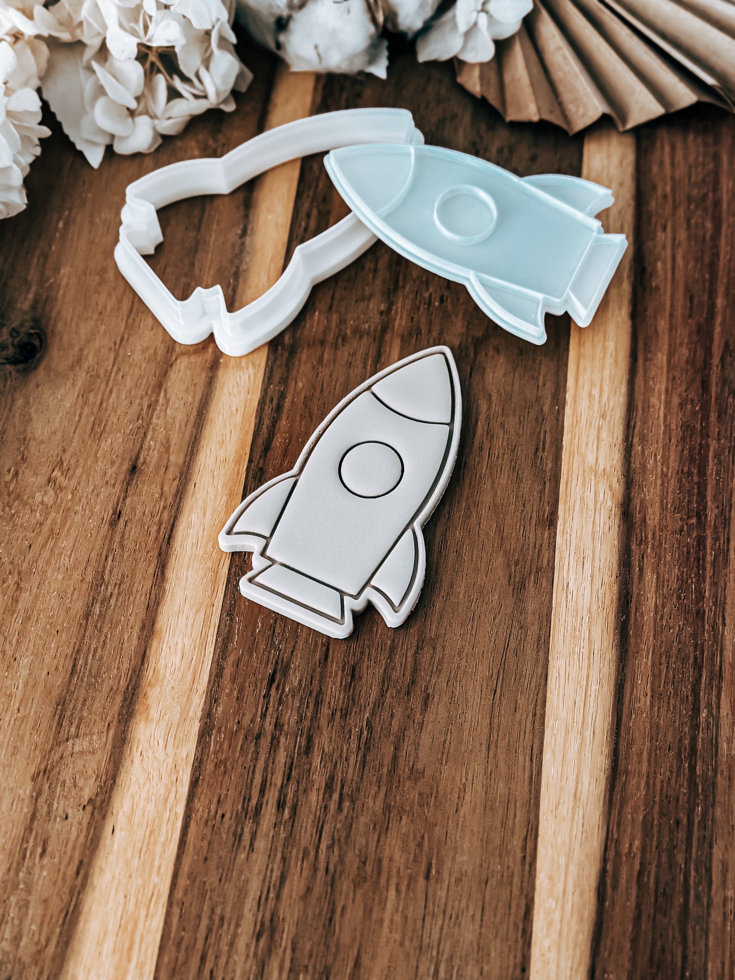 Space Rocket - Stamp and Cutter - Perfect for Fondant & Sugar Cookies