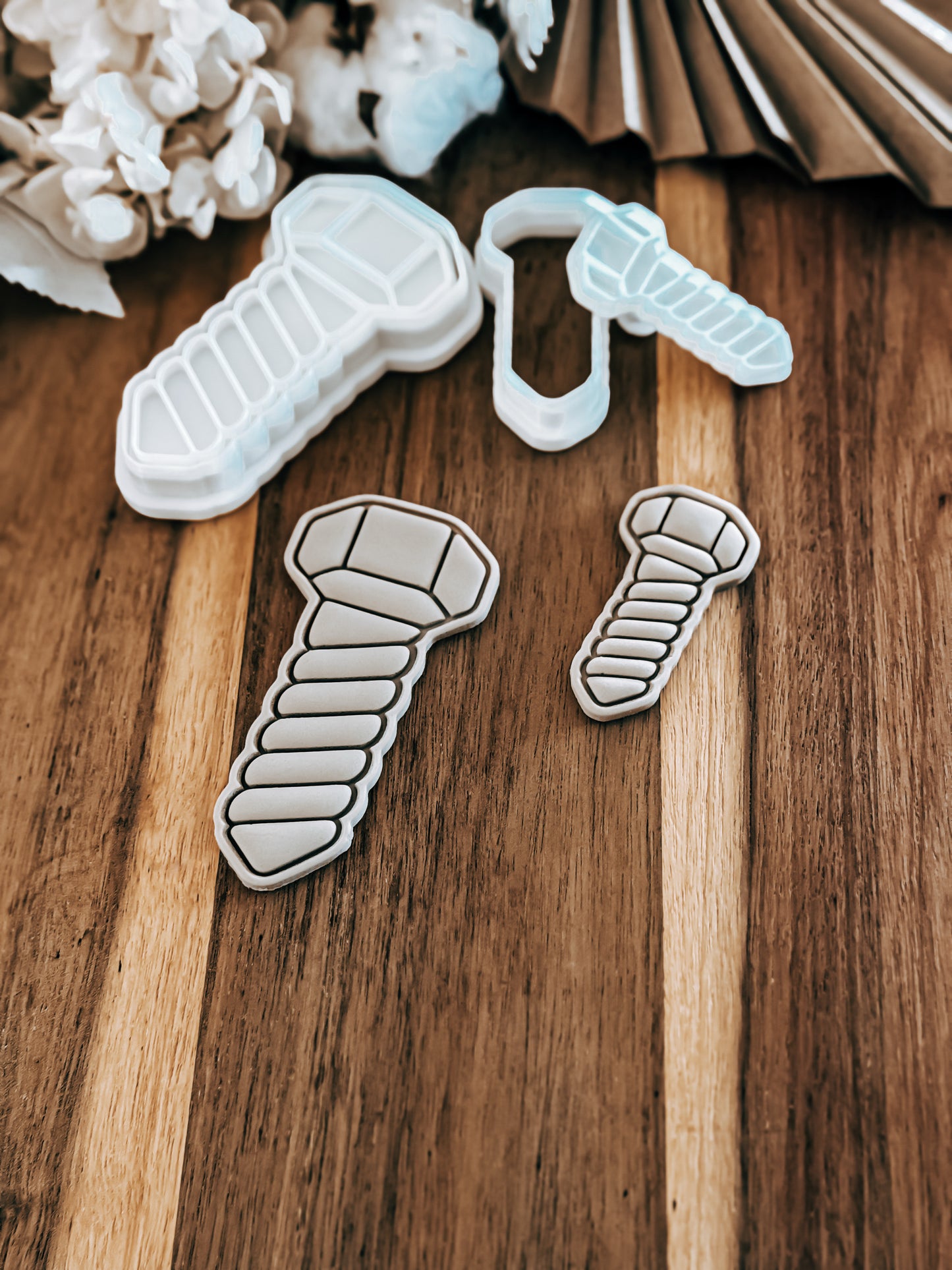 Mini Screw Stamp & Cutter - Perfect for Fondant & Sugar Cookies