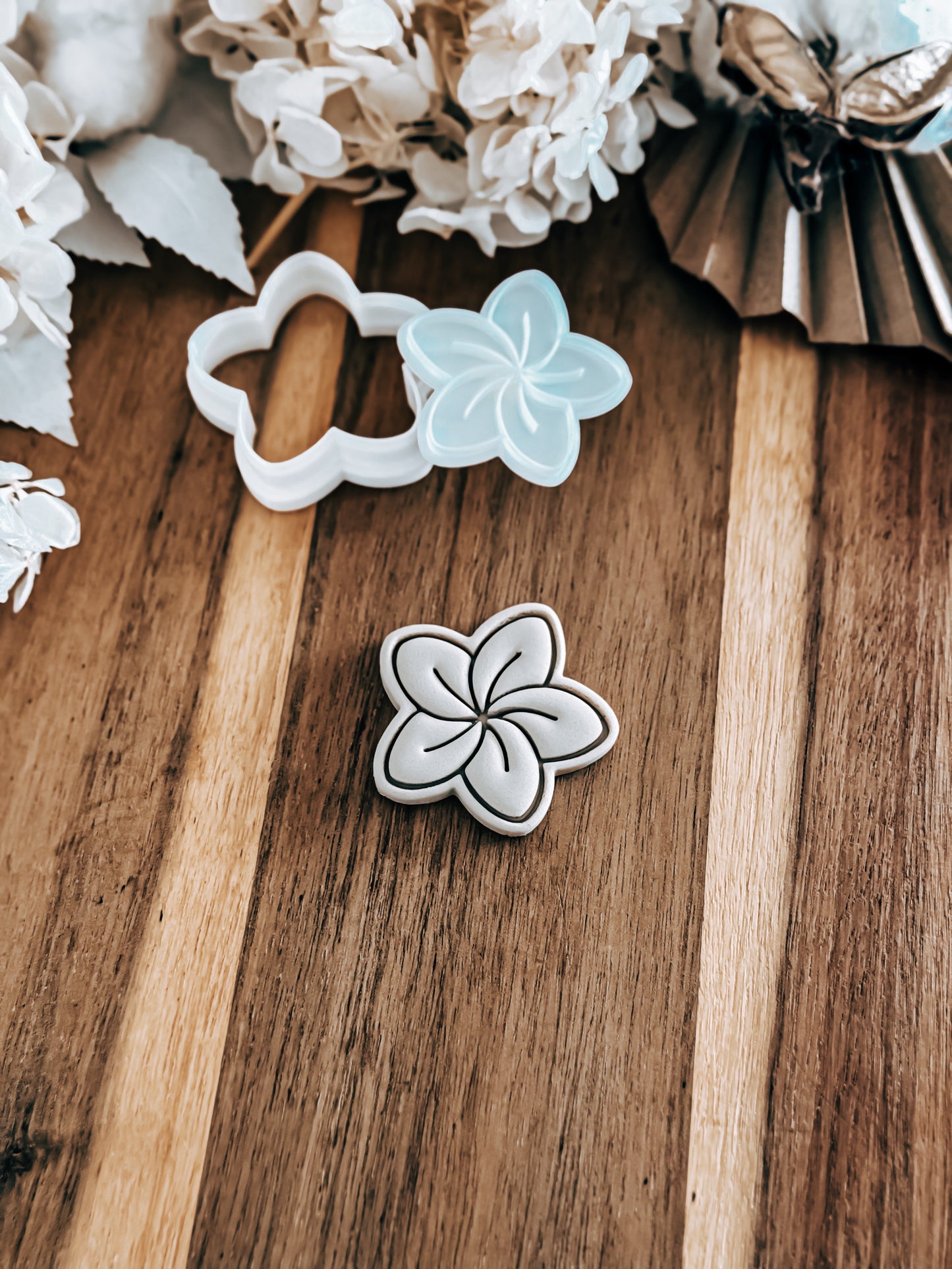 Mini Frangipani Stamp & Cutter - Perfect for Fondant & Sugar Cookies