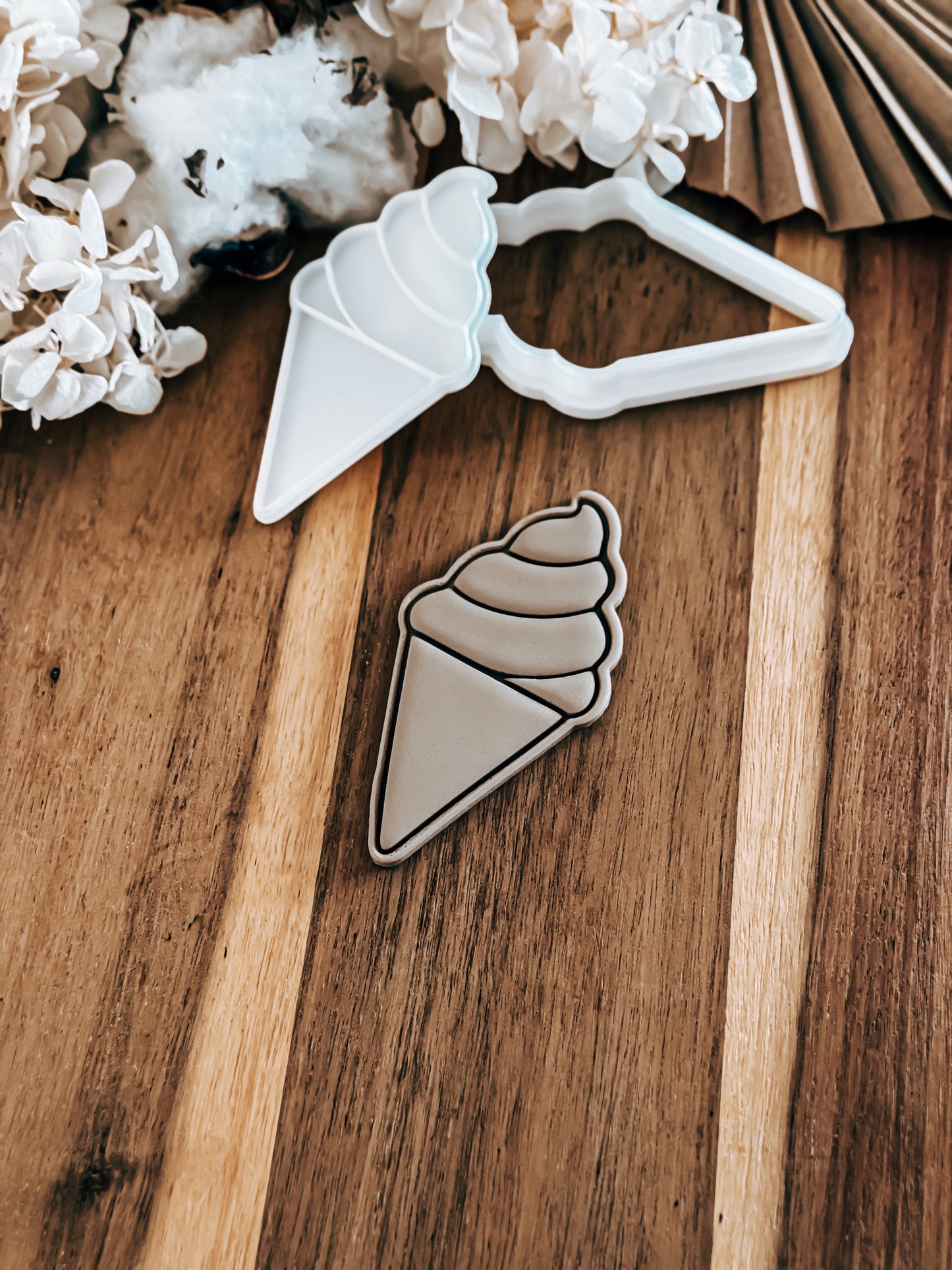Ice Cream (Soft Serve) Stamp & Cutter - Perfect for Fondant & Sugar Cookies