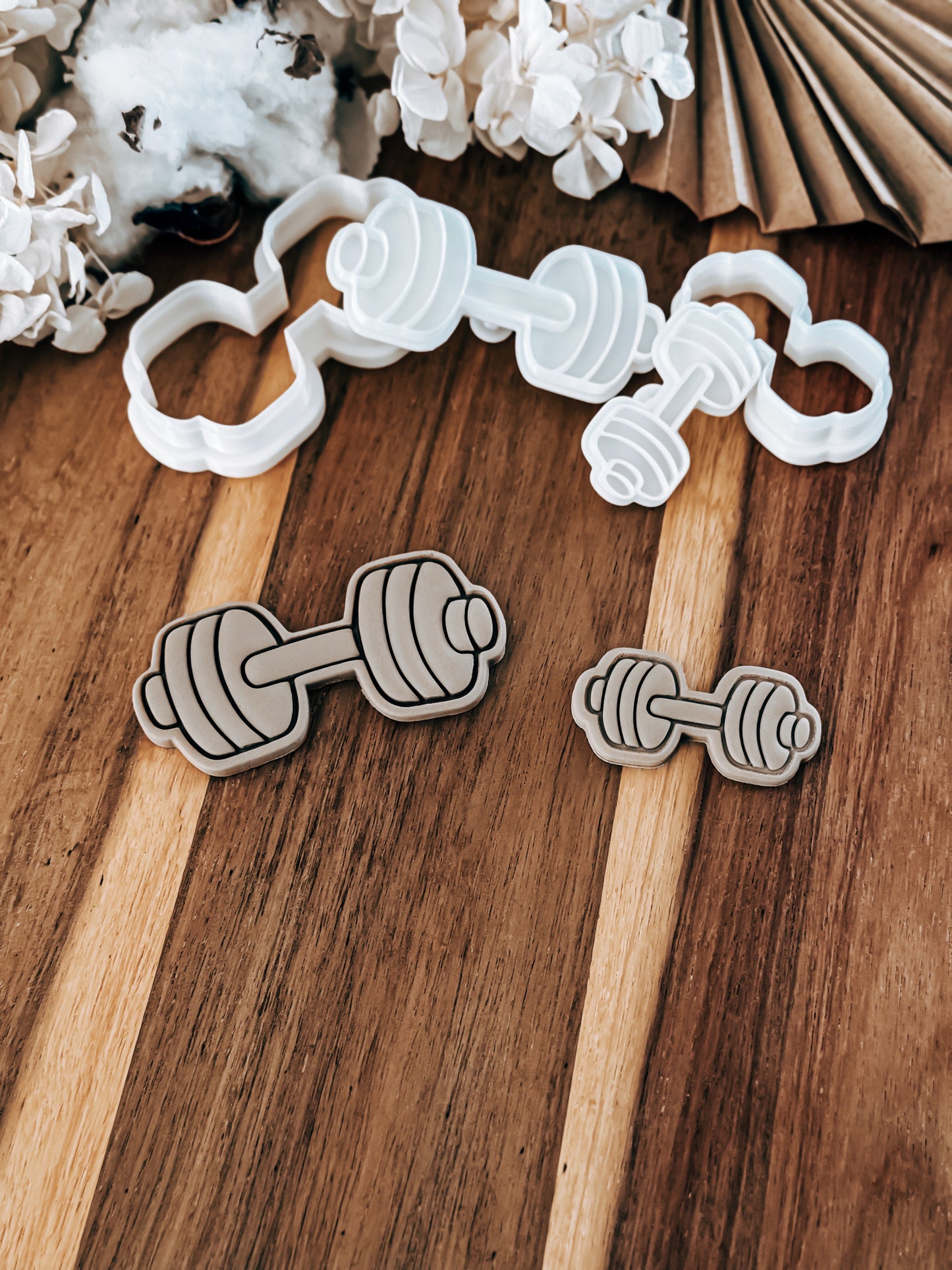 Dumbbell Stamp & Cutter - Perfect for Fondant & Sugar Cookies