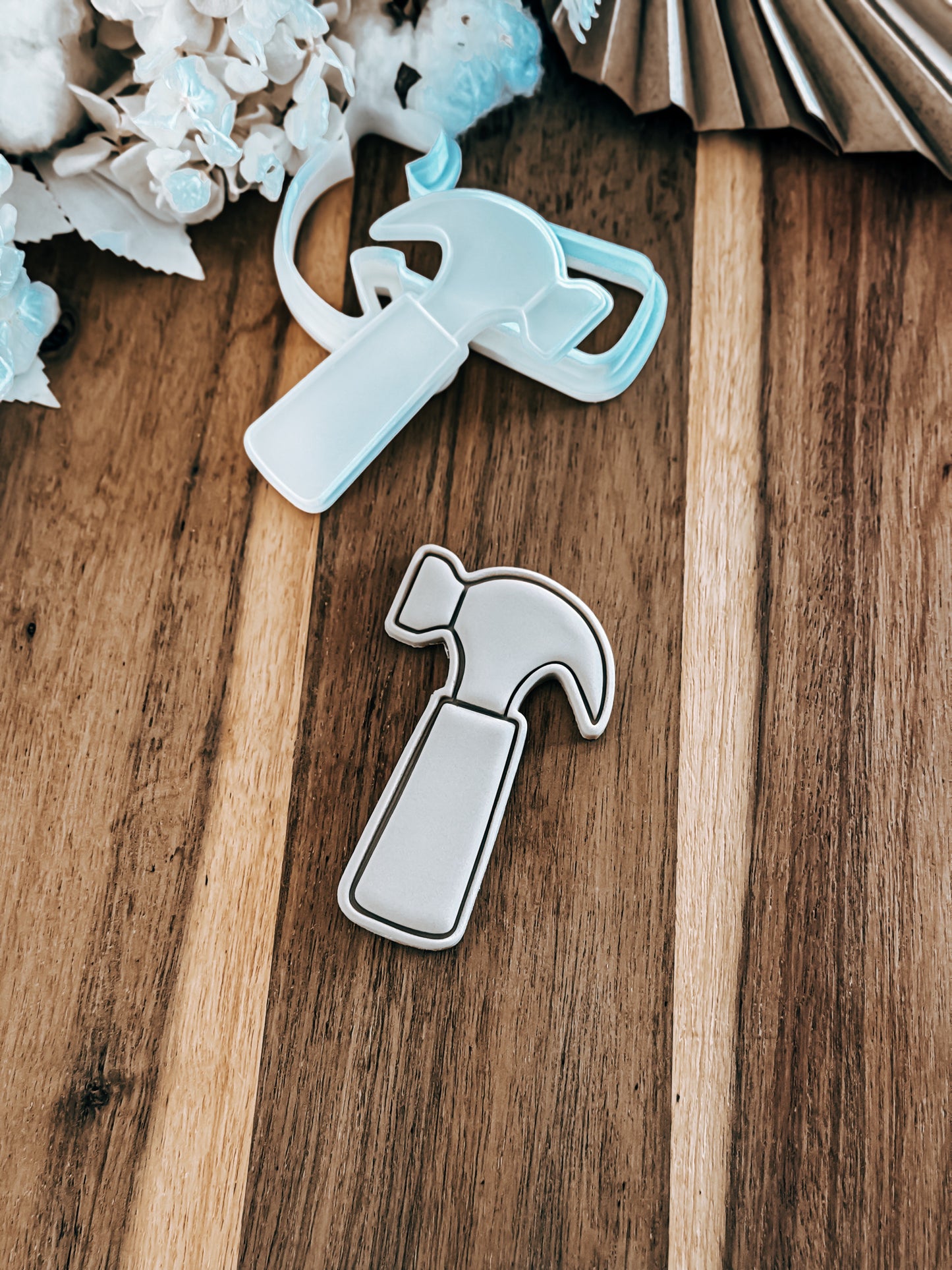 Hammer (Simple) Stamp & Cutter - Perfect for Fondant & Sugar Cookies