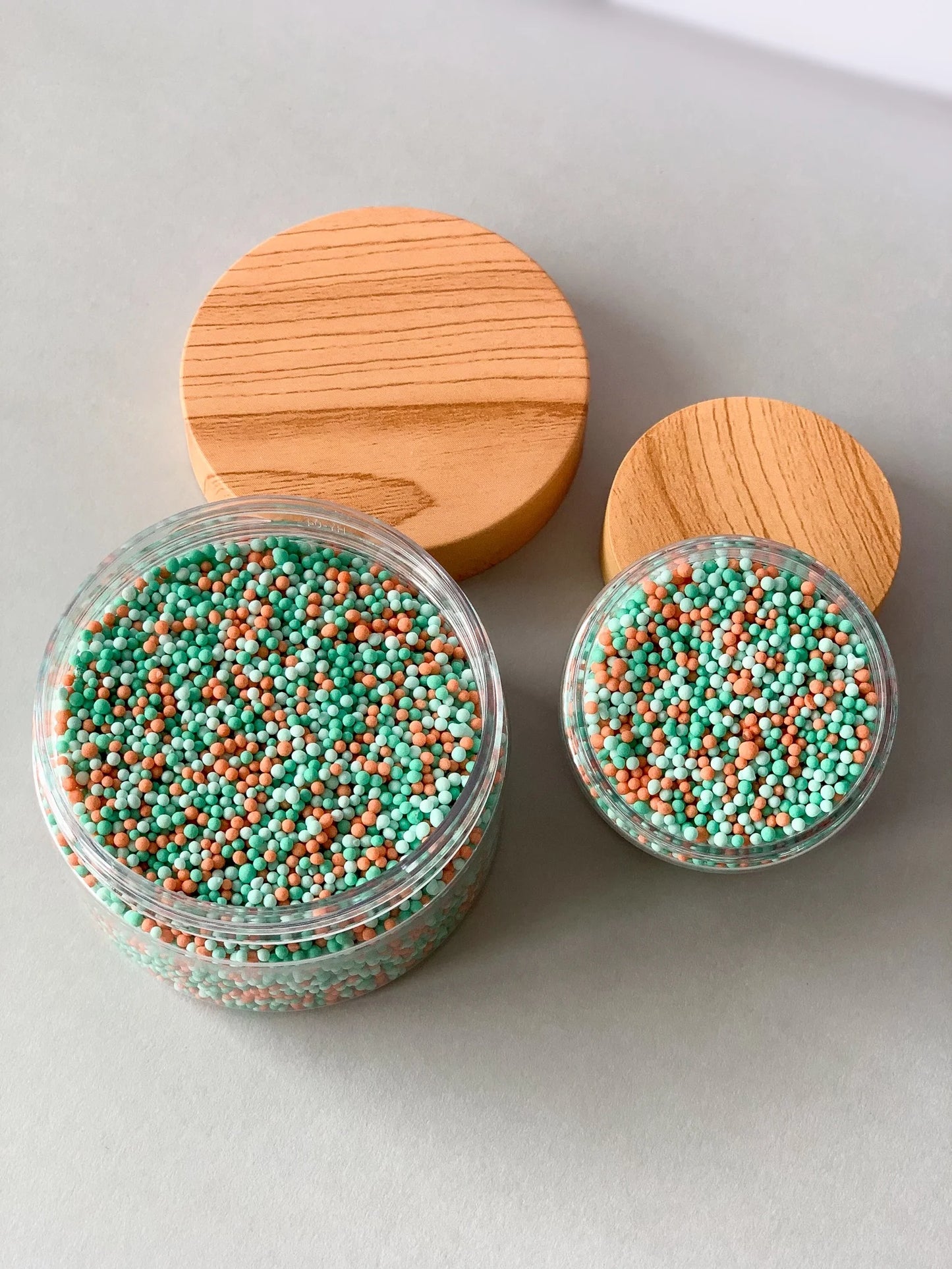 Christmas Mint – Edible Sprinkles for Cakes, Cookies & Cupcakes