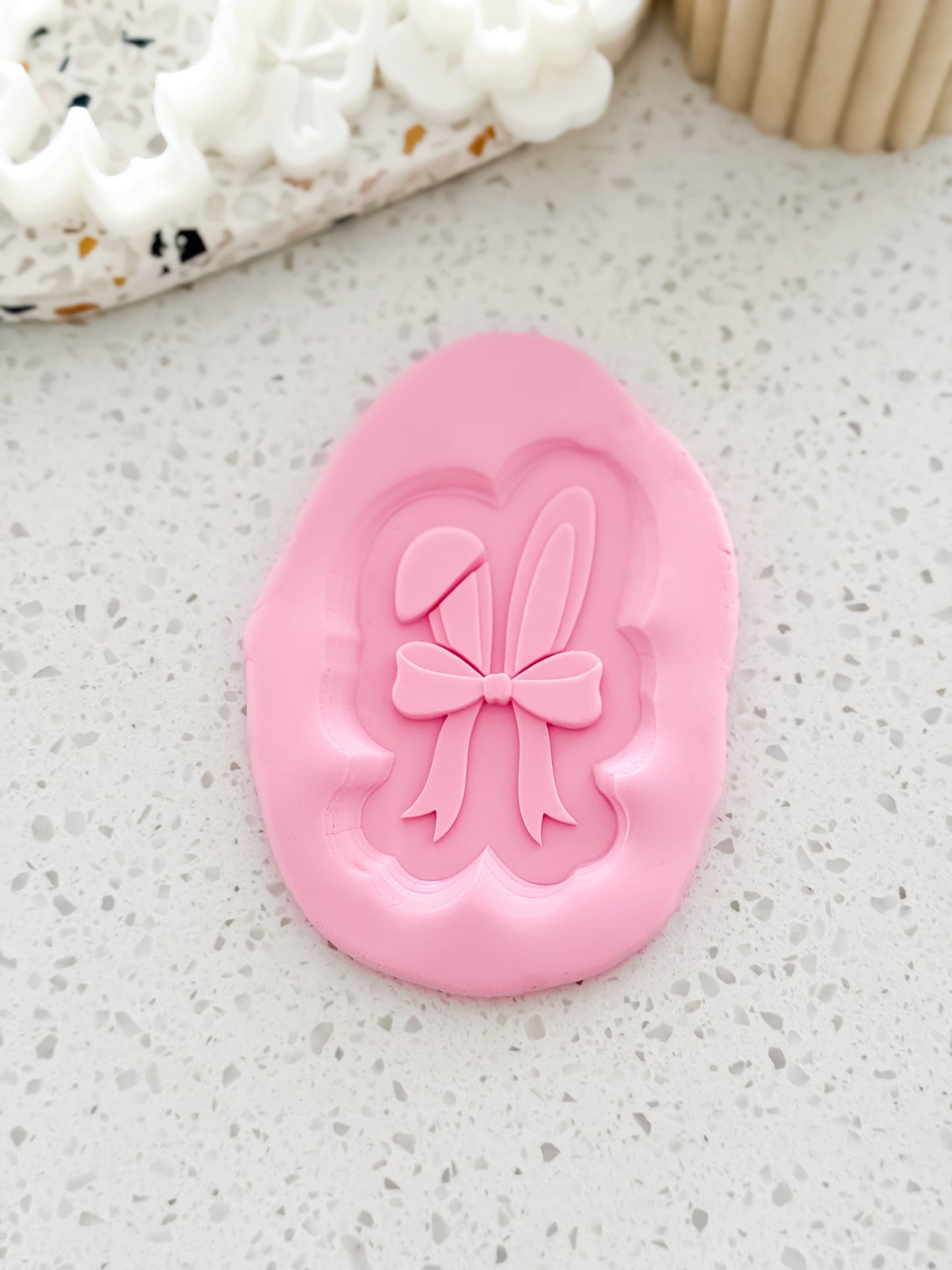 Easter Bunny Ears Bow Stamp & Cutter - Perfect for Fondant & Sugar Cookies