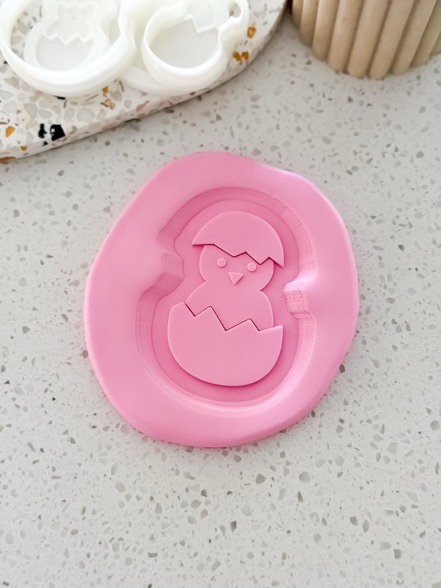 Easter Chick Hatching Stamp & Cutter - Perfect for Fondant & Sugar Cookies