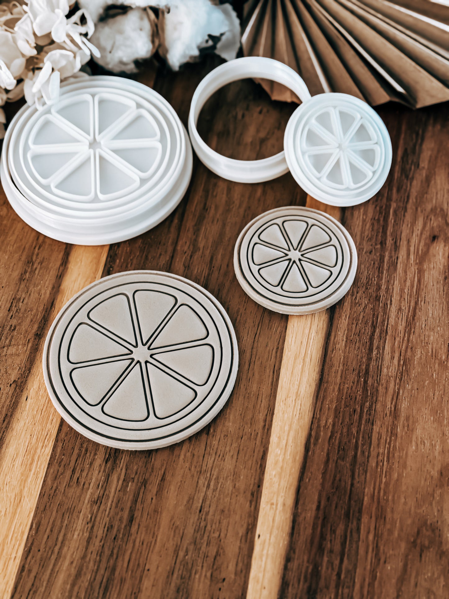 Lemon Round (Half) Stamp and Cutter - Ideal for Fondant & Sugar Cookies