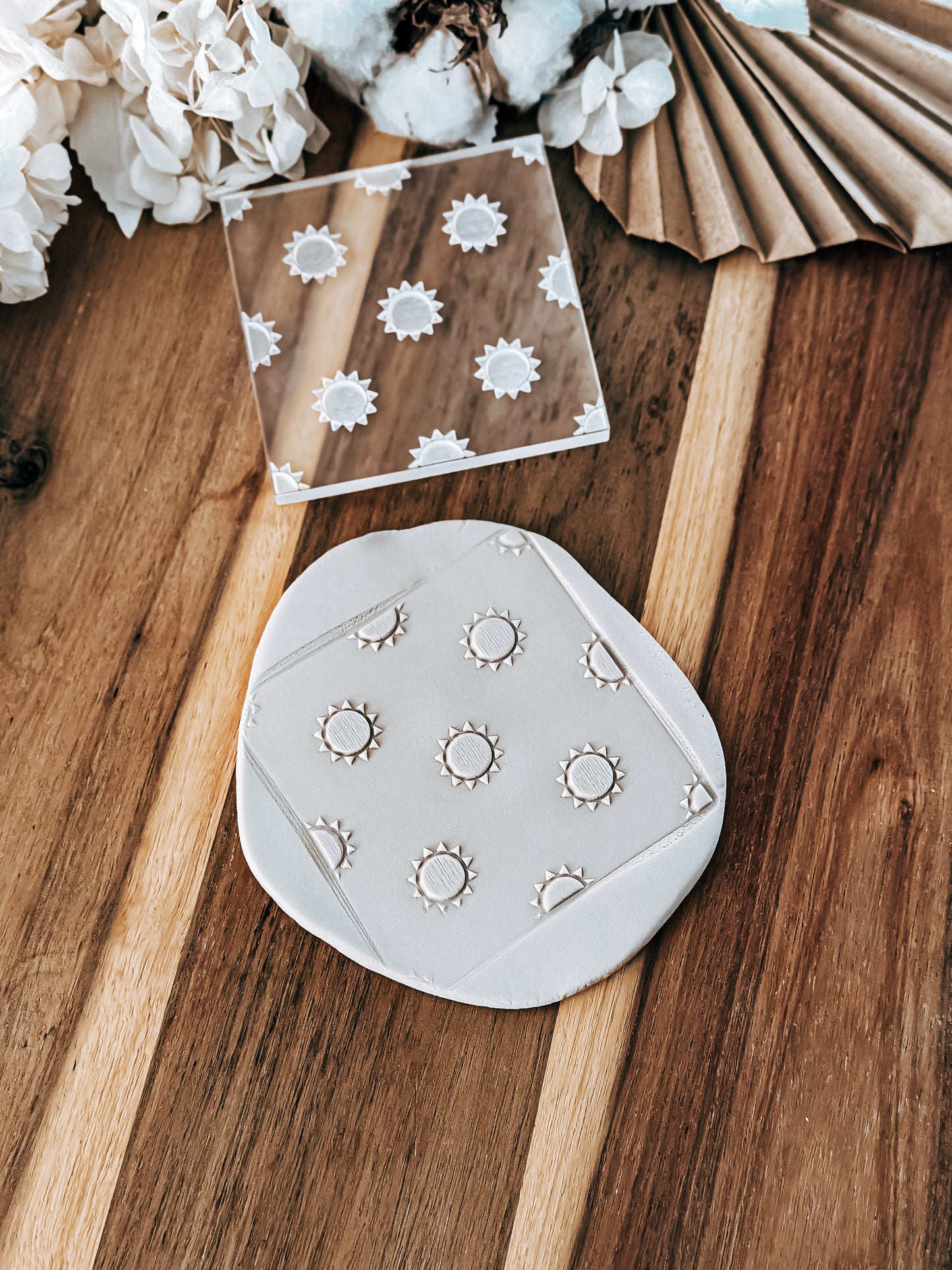 Sun Pattern 'UP' - Stamp - Ideal for Fondant & Sugar Cookies
