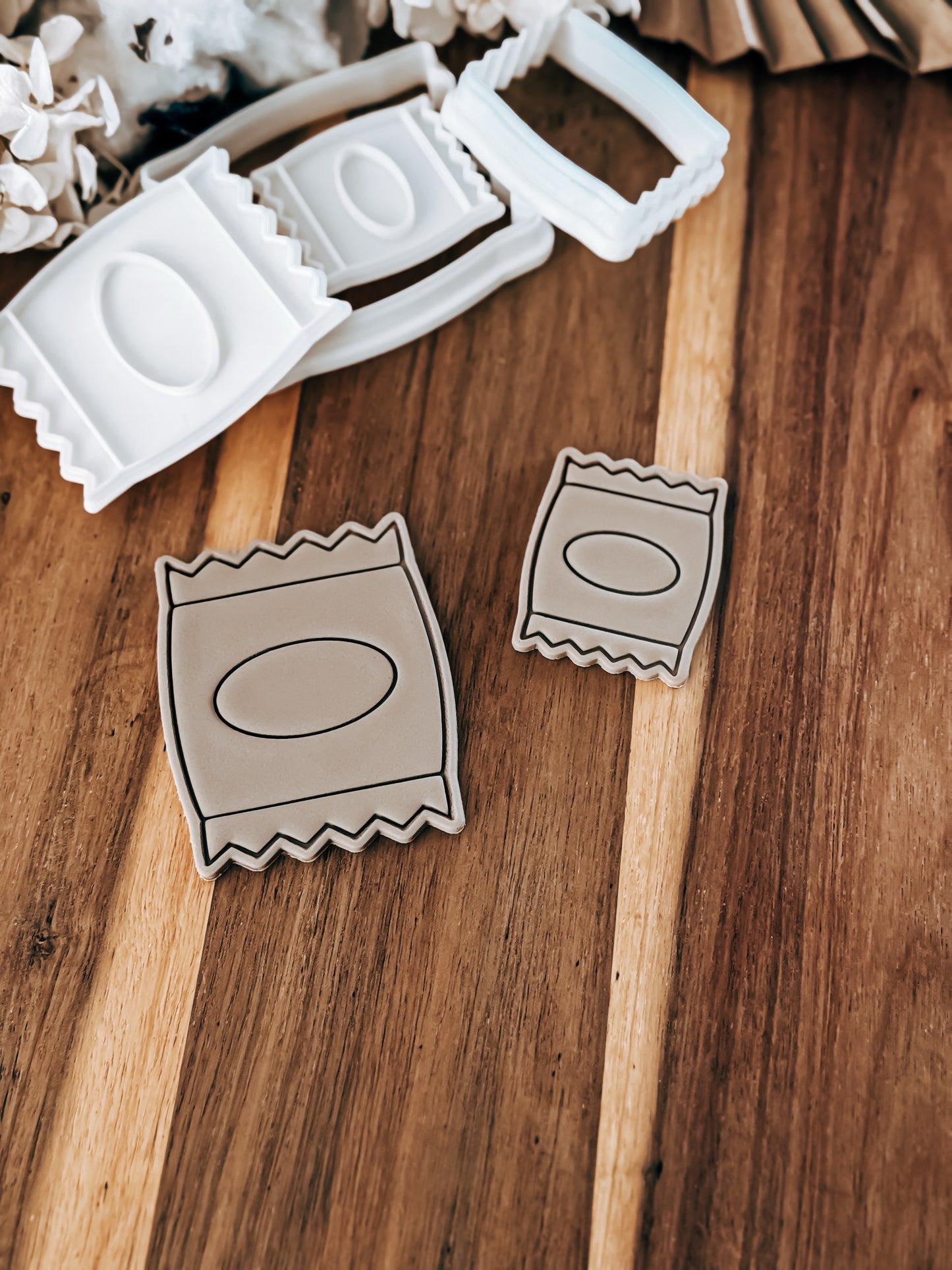 Mini Chip Packet Stamp & Cutter - Perfect for Fondant & Sugar Cookies