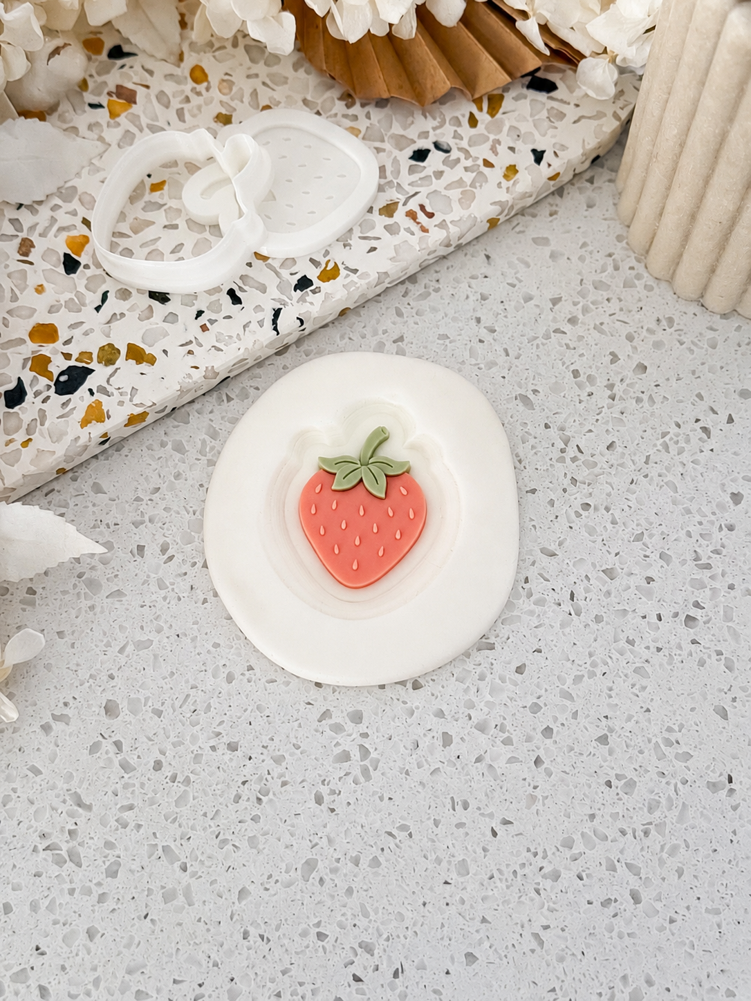 Mini Strawberry - Cookie Stamp and Cutter