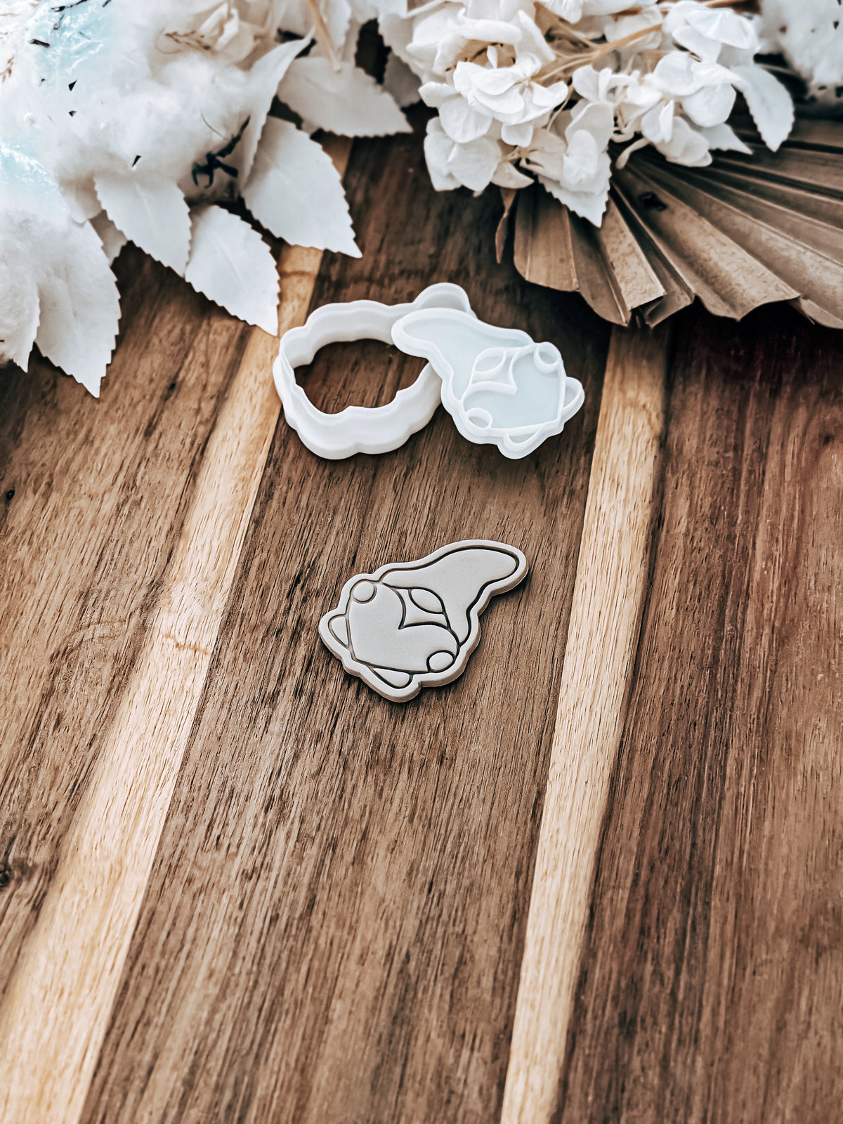 Mini Love Gnome - Cookie Stamp and Cutter - Ideal for Fondant & Sugar Cookies