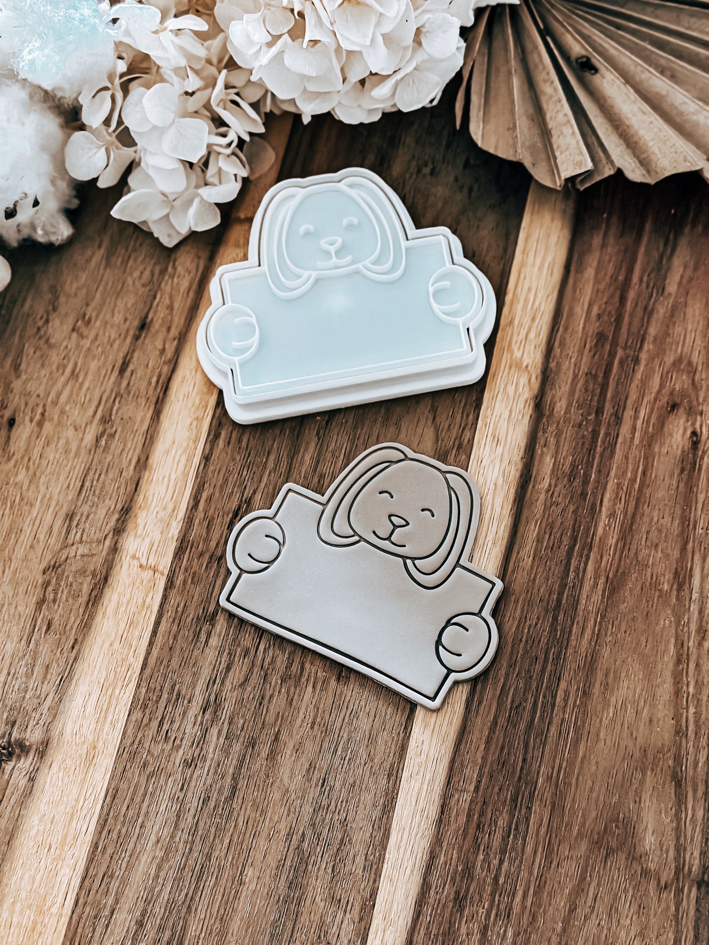 Bunny (Plaque) - Cookie Stamp and Cutter - Ideal for Fondant & Sugar Cookies