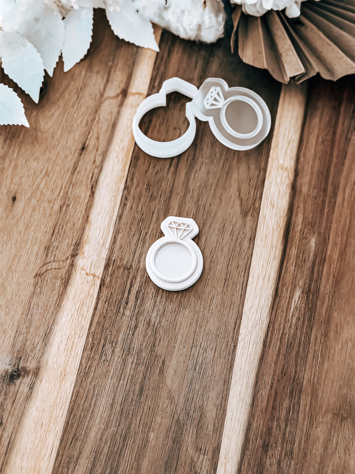 Mini Diamond Ring 'UP' Stamp & Cutter - Perfect for Fondant & Sugar Cookies