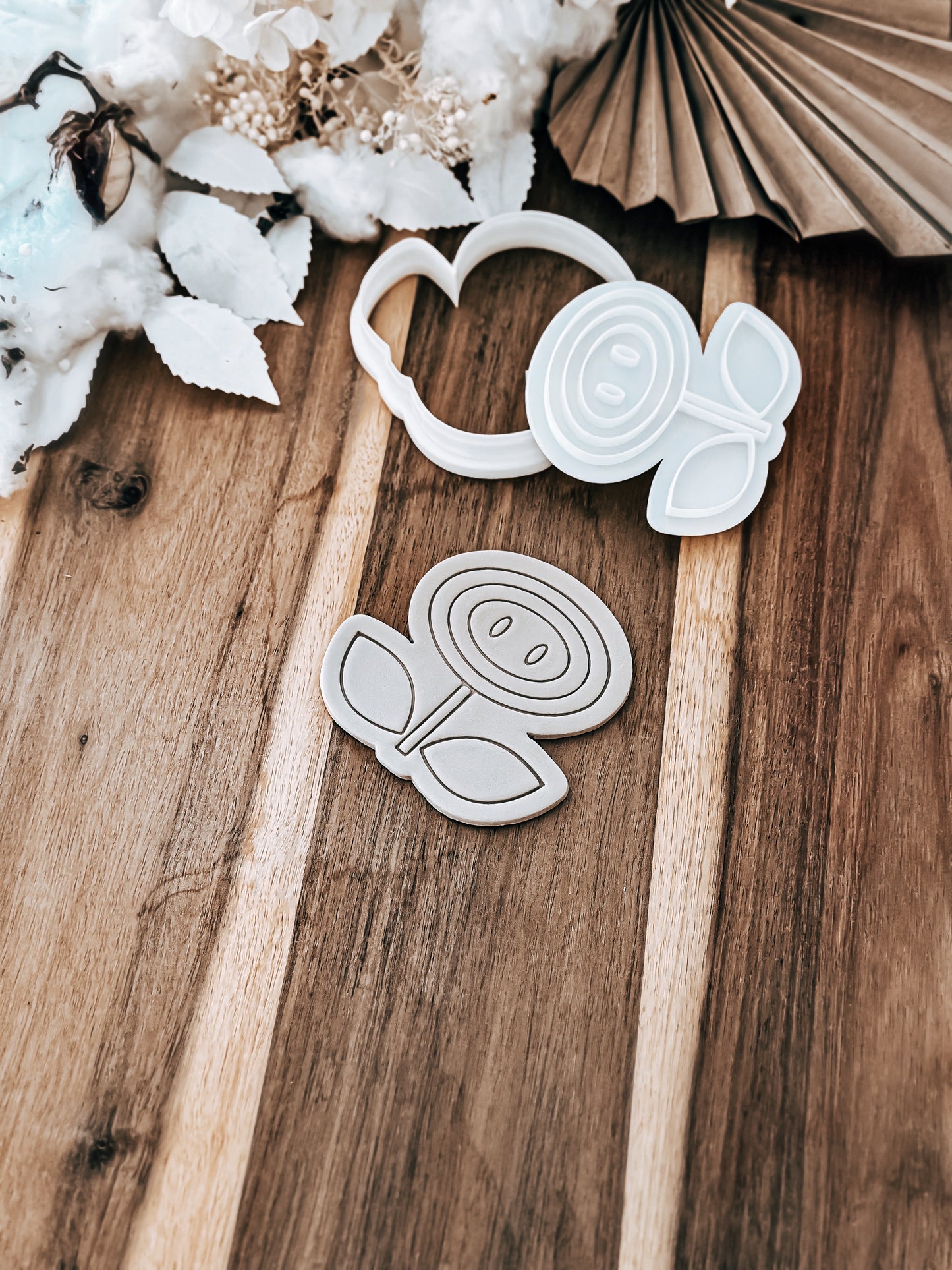 Power-Up Bloom Stamp and Cutter - Perfect for Fondant & Sugar Cookies