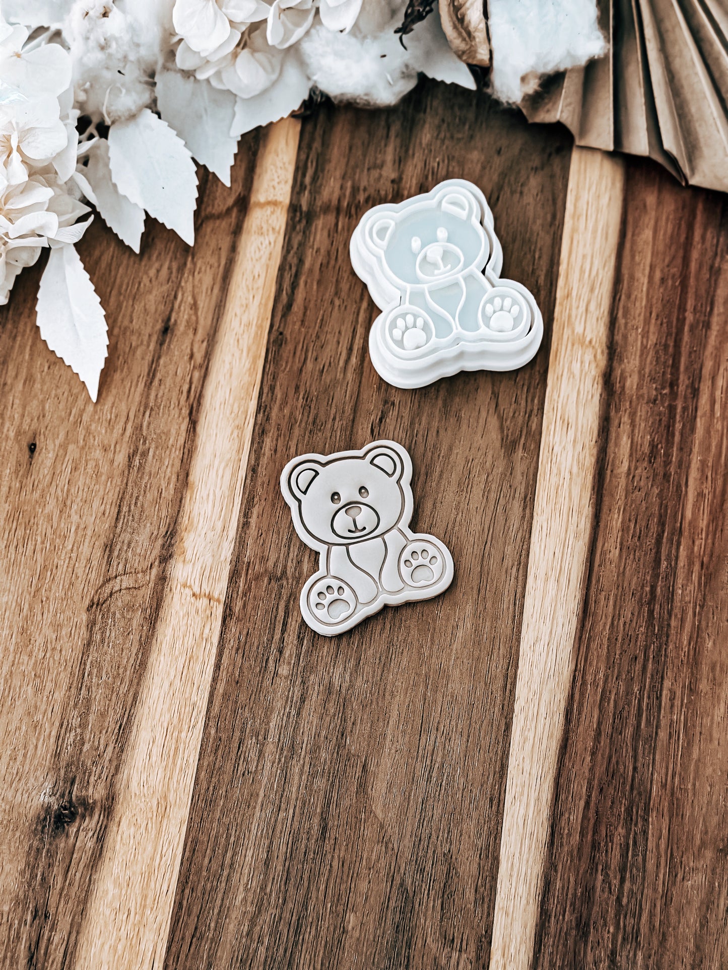 Mini Bear Stamp and Cutter - Perfect for Fondant & Sugar Cookies