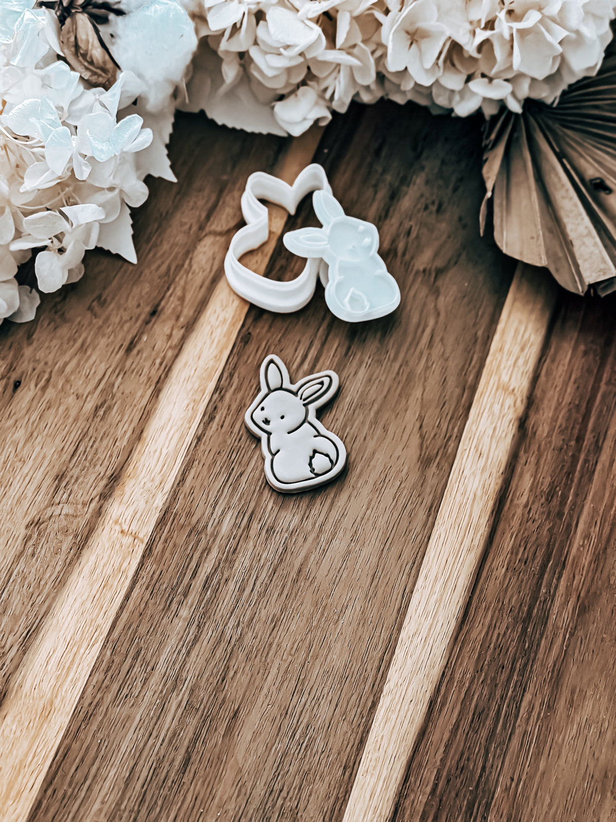 Mini Ms.Bunny - Cookie Stamp and Cutter - Ideal for Fondant & Sugar Cookies