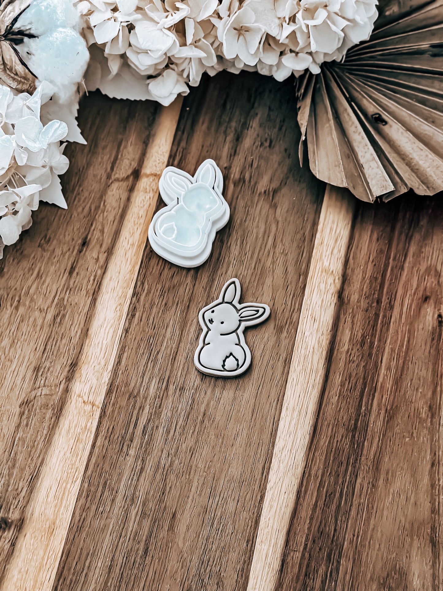 Mini Ms.Bunny - Cookie Stamp and Cutter - Ideal for Fondant & Sugar Cookies