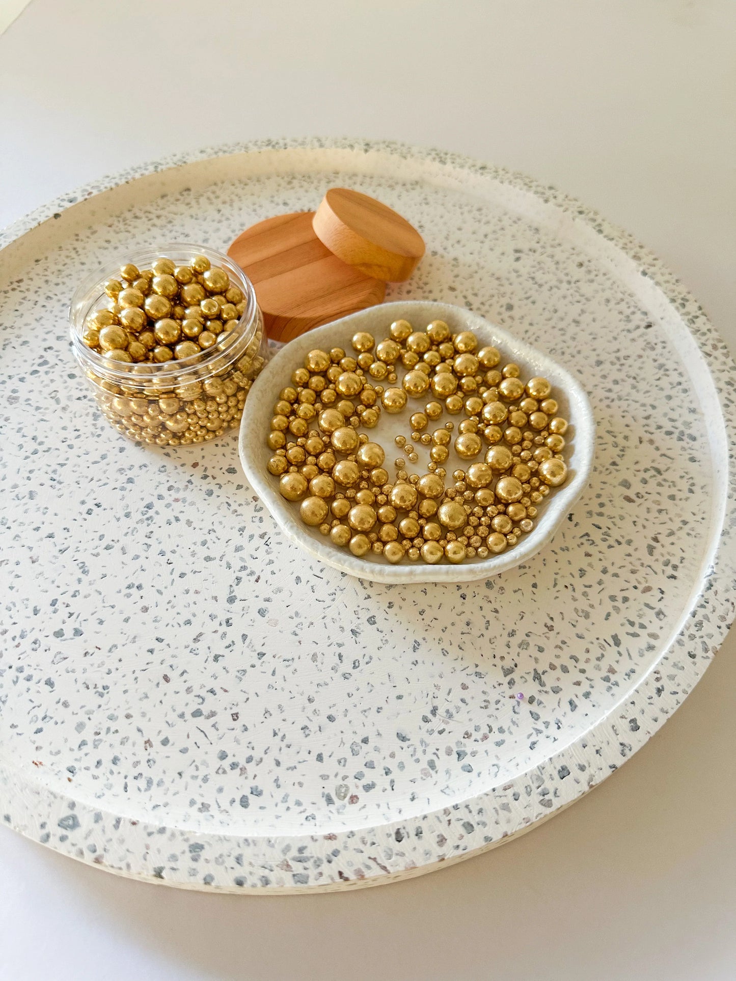 Large Signature Gold – Edible Sprinkles for Cakes, Cookies & Cupcakes