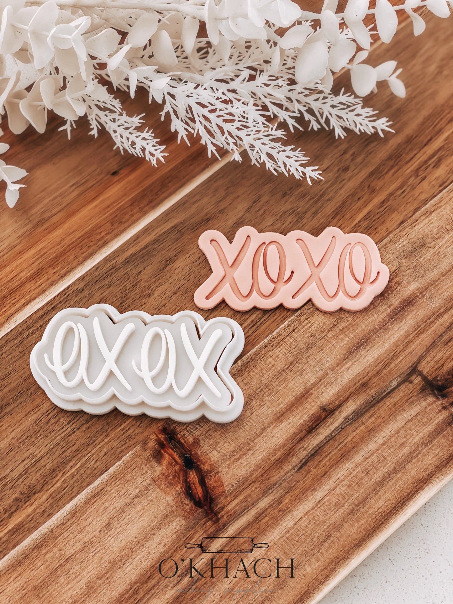 XOXO - Cookie Stamp and Cutter - Ideal for Fondant & Sugar Cookies