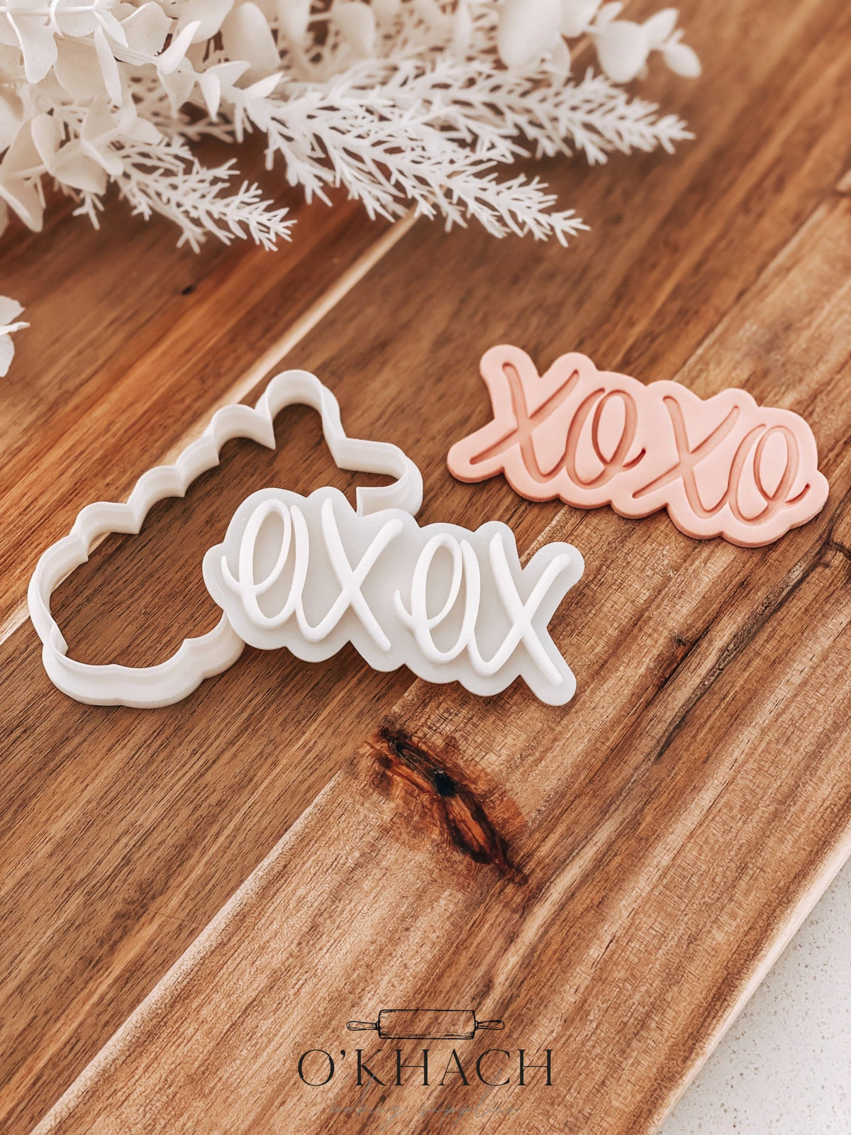 XOXO - Cookie Stamp and Cutter - Ideal for Fondant & Sugar Cookies