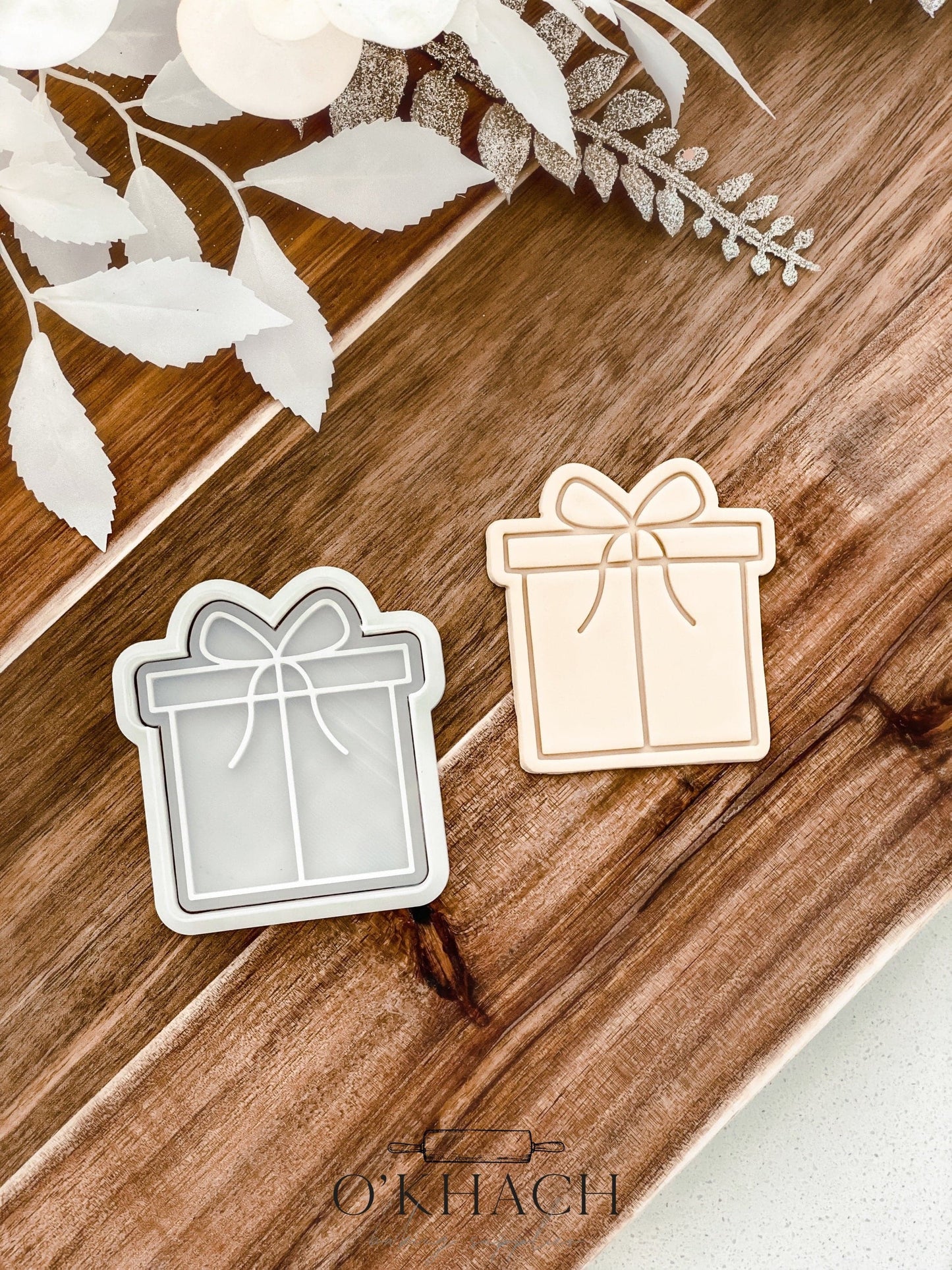Bow Present - Cookie Stamp and Cutter - Fondant & Sugar Cookies