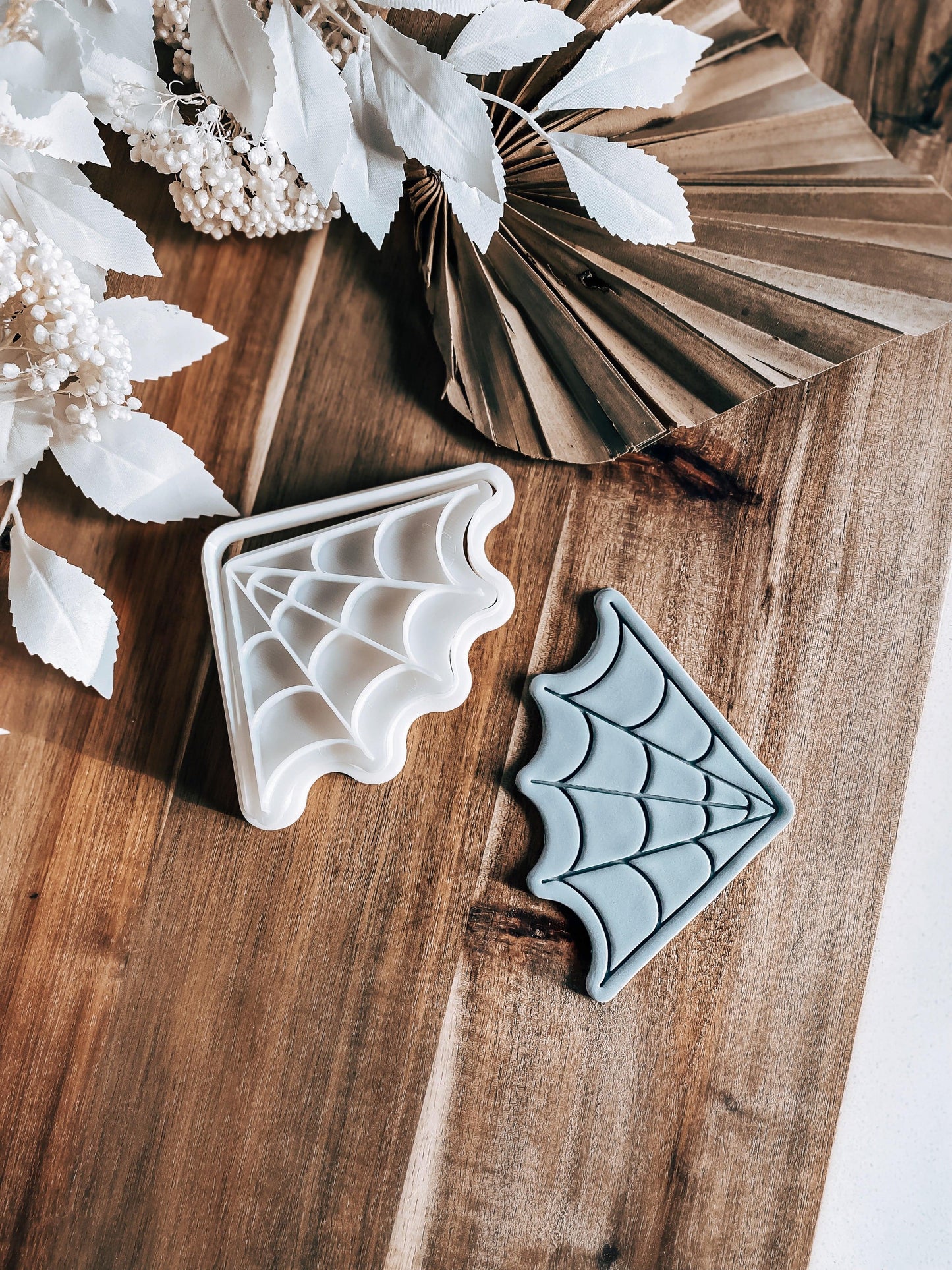 Corner Web - Cookie Stamp & Cutter - Fondant & Sugar Cookies - Ideal for Fondant & Sugar Cookies