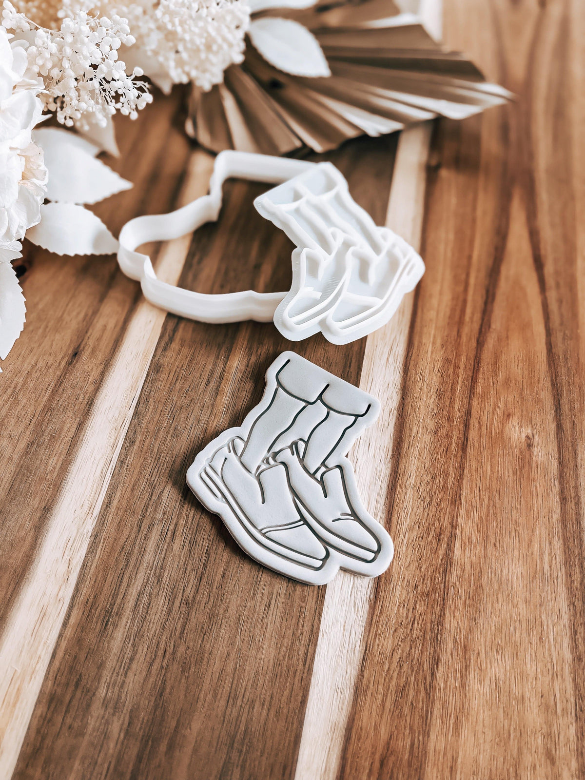 Daddy's Shoes Stamp & Cutter - Perfect for Fondant & Sugar Cookies