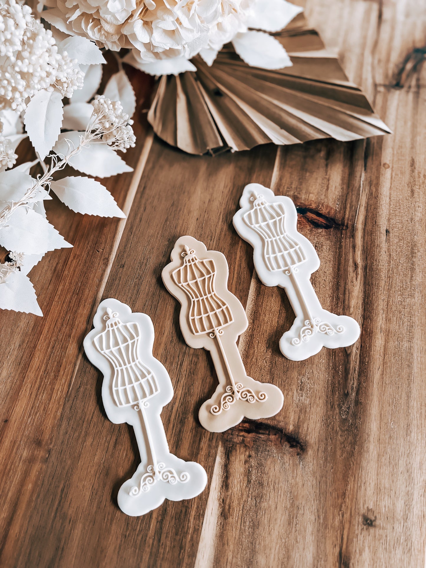Dress Stand 'UP' Stamp & Cutter - Perfect for Fondant & Sugar Cookies