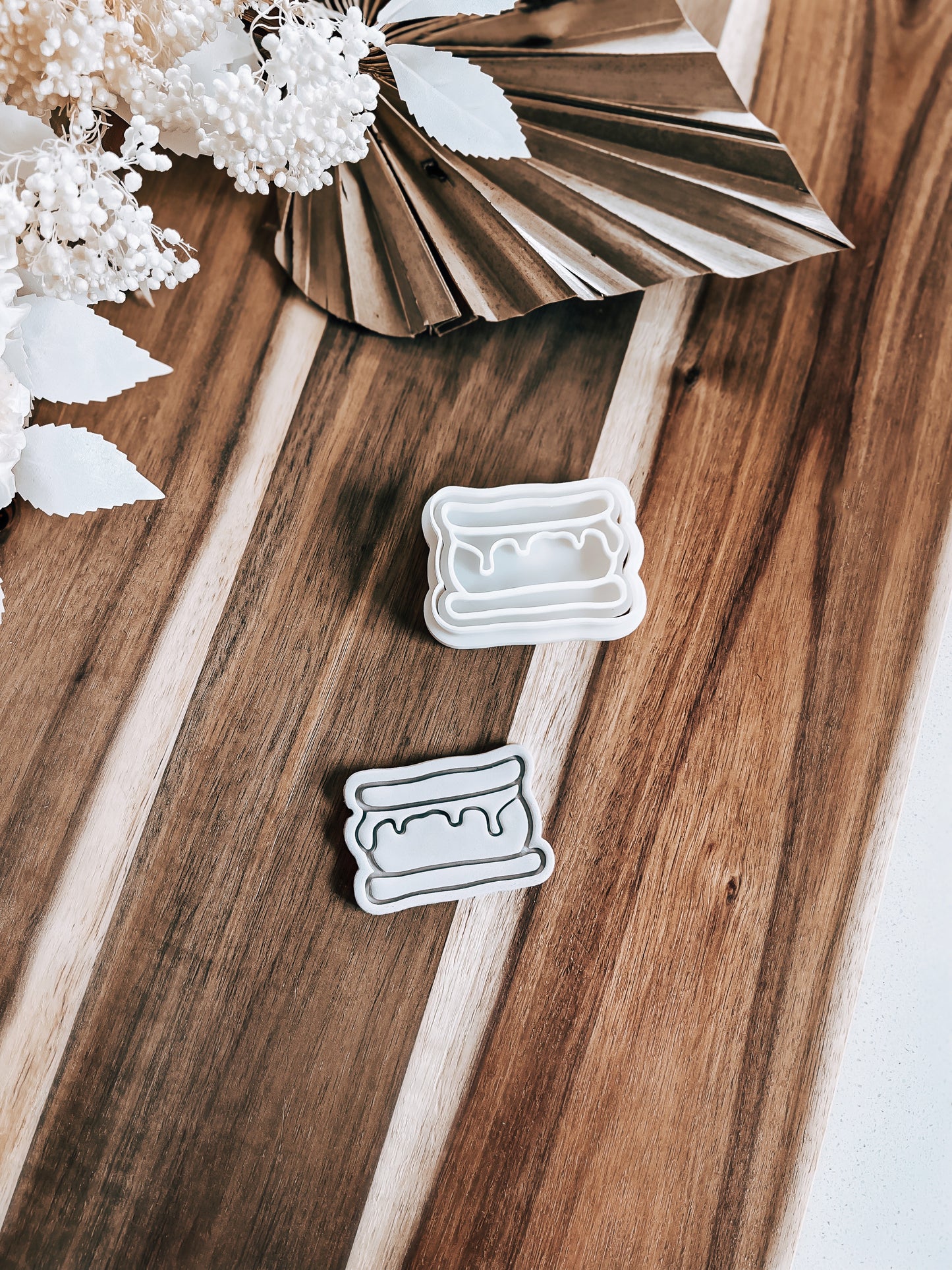 Mini S'more - Cookie Stamp & Cutter - Ideal for Fondant & Sugar Cookies
