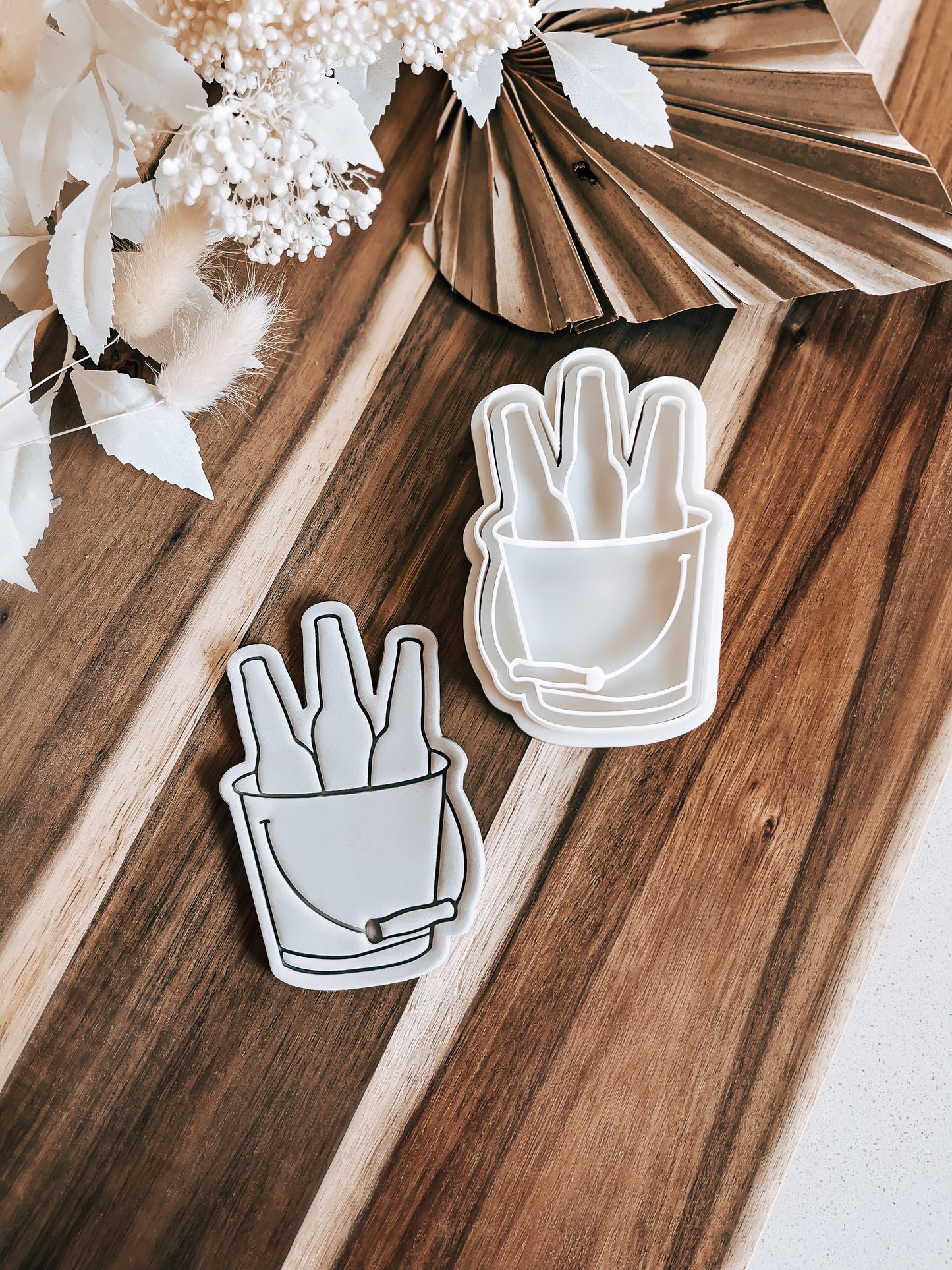 Bucket Of Beer Stamp & Cutter - Perfect for Fondant & Sugar Cookies