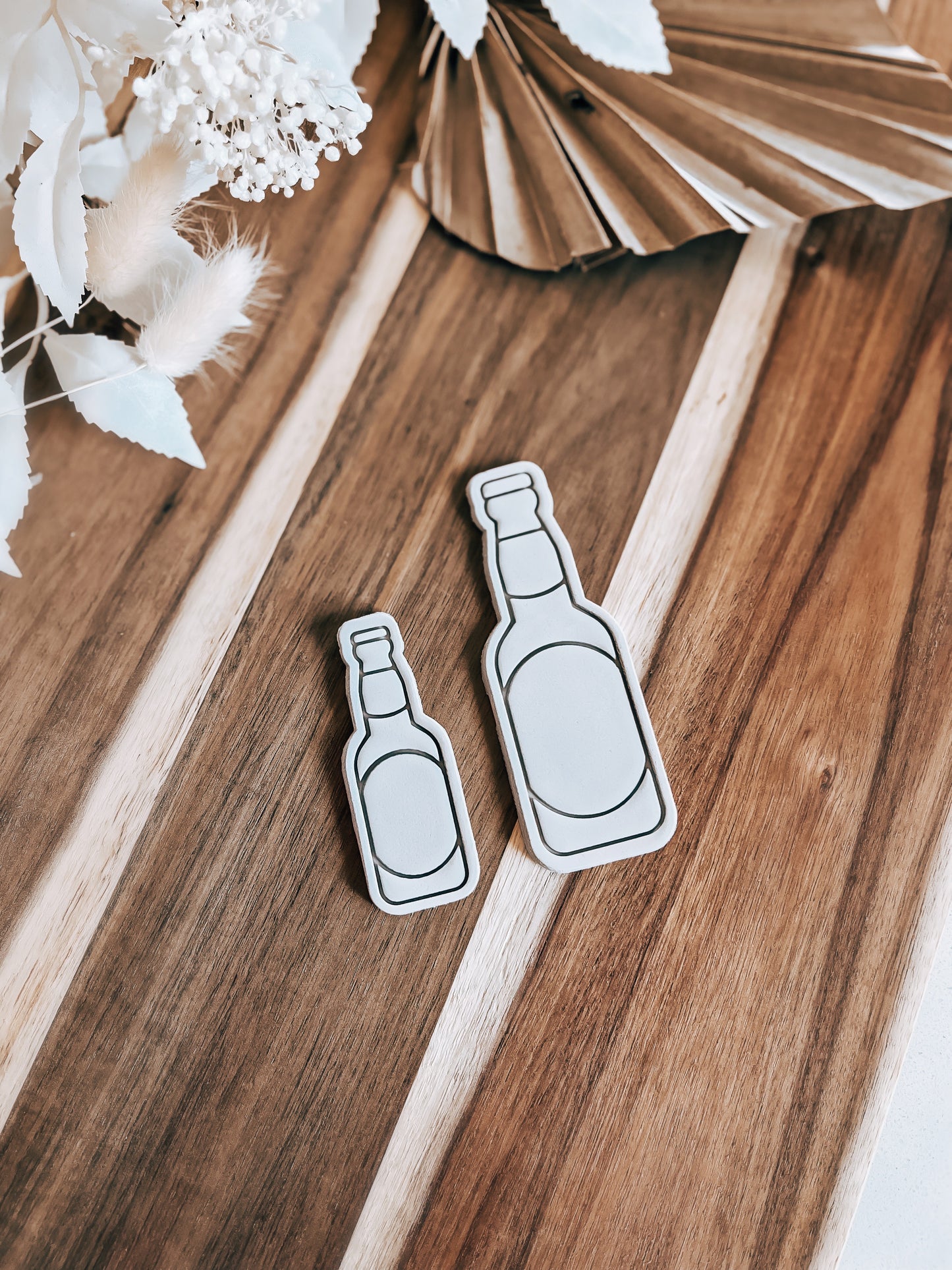 Mini Beer Bottle Stamp & Cutter - Perfect for Fondant & Sugar Cookies