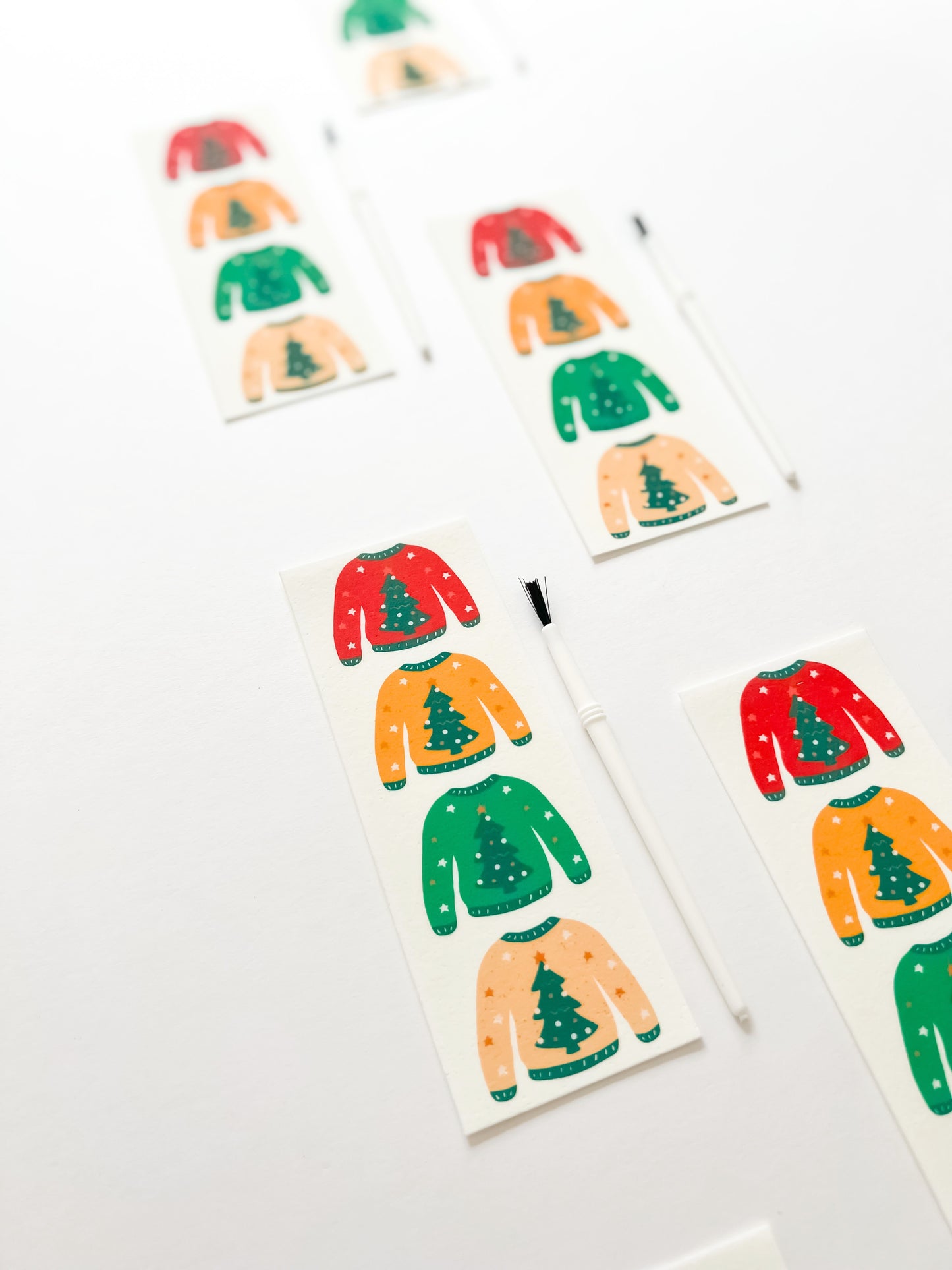 CHRISTMAS SWEATER Edible Paint Palettes – PYO Cookie Decorating Kits