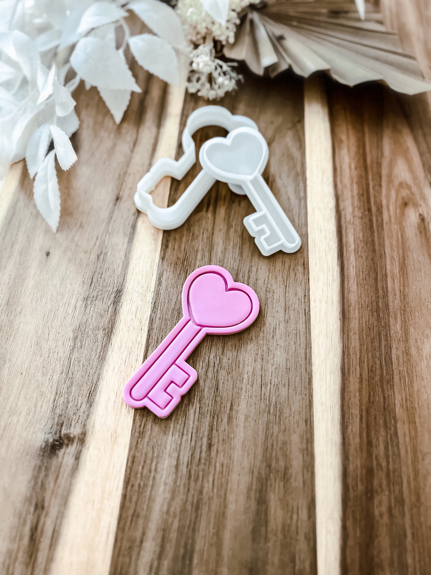 Love Key - Cookie Stamp & Cutter - Ideal for Fondant & Sugar Cookies
