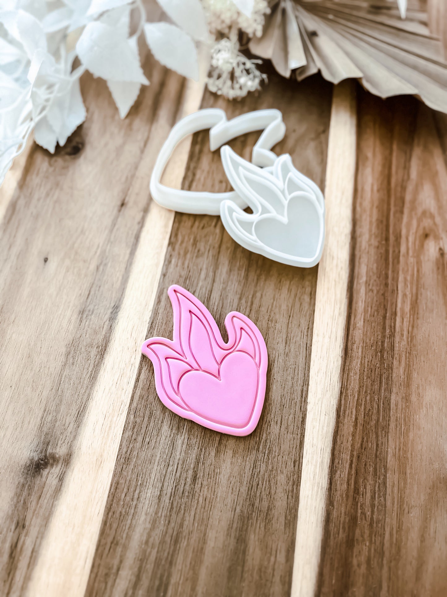 Fire Heart - Cookie Stamp & Cutter - Ideal for Fondant & Sugar Cookies