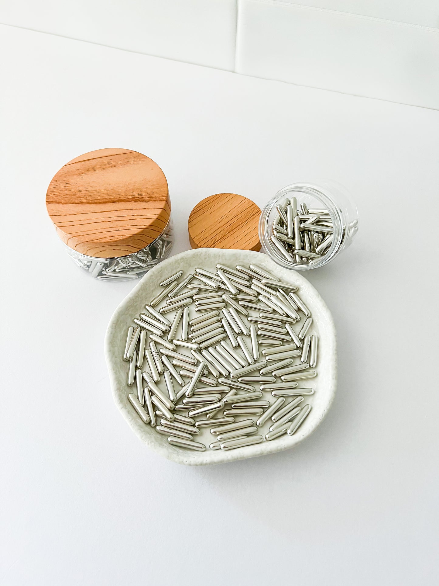 Silver Rods – Edible Sprinkles for Cakes, Cookies & Cupcakes