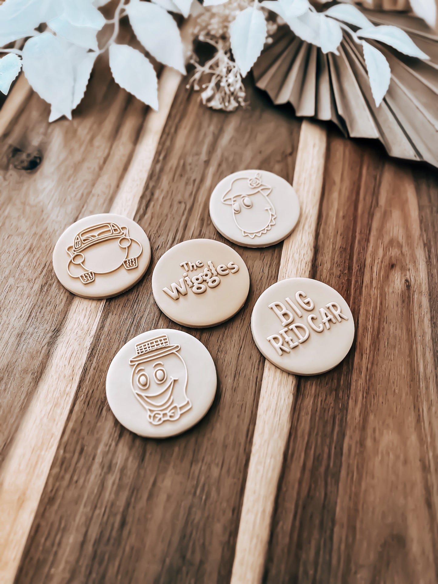 Mini Henry the Octopus (The Wiggles) 'UP' - Cookie Stamp - Ideal for Fondant & Sugar Cookies