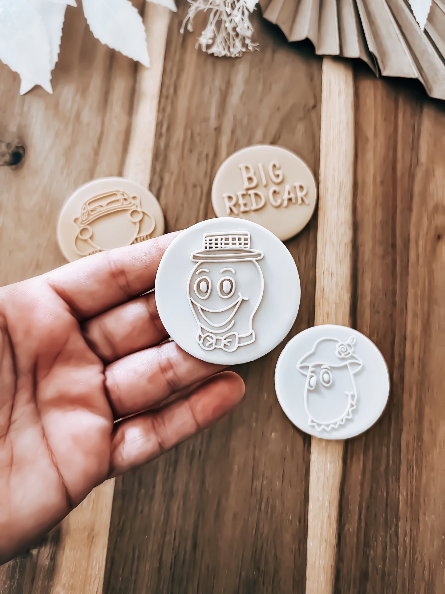 Mini The Wiggles Set 'UP' - Cookie Stamps - Ideal for Fondant & Sugar Cookies