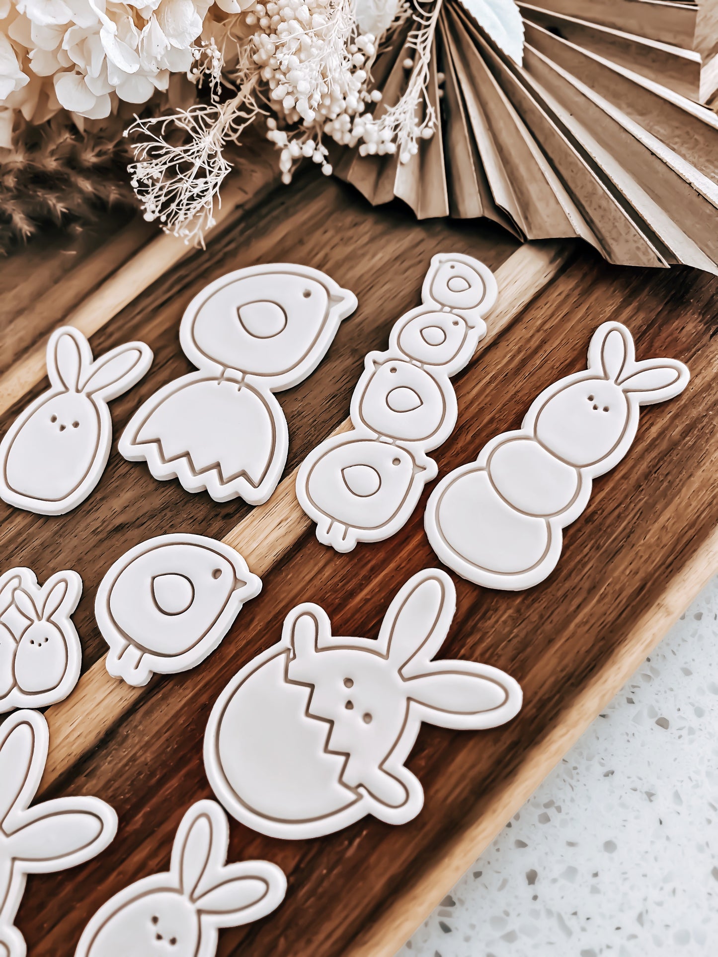 Mini Little Egg Bunnies - Cookie Stamp & Cutter - Ideal for Fondant & Sugar Cookies