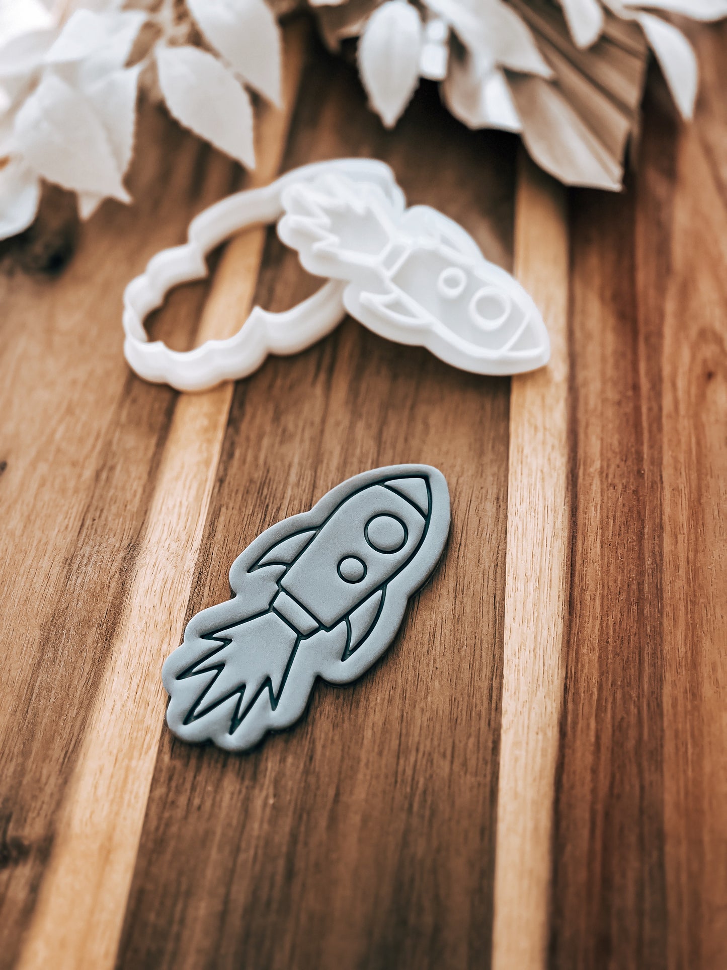 Shooting Rocket - Stamp and Cutter - Perfect for Fondant & Sugar Cookies