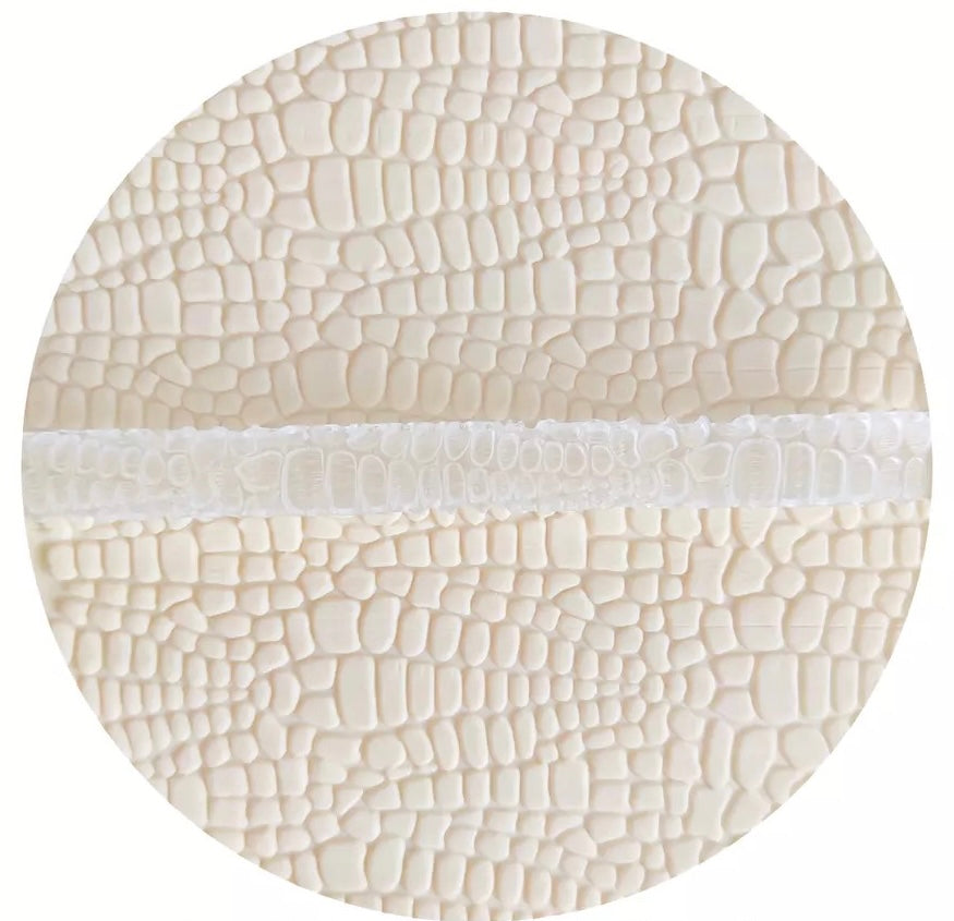 Crocodile Scales Pattern - Acrylic Embossing Rolling Pin – Fondant, Cookie & Clay Texture Roller