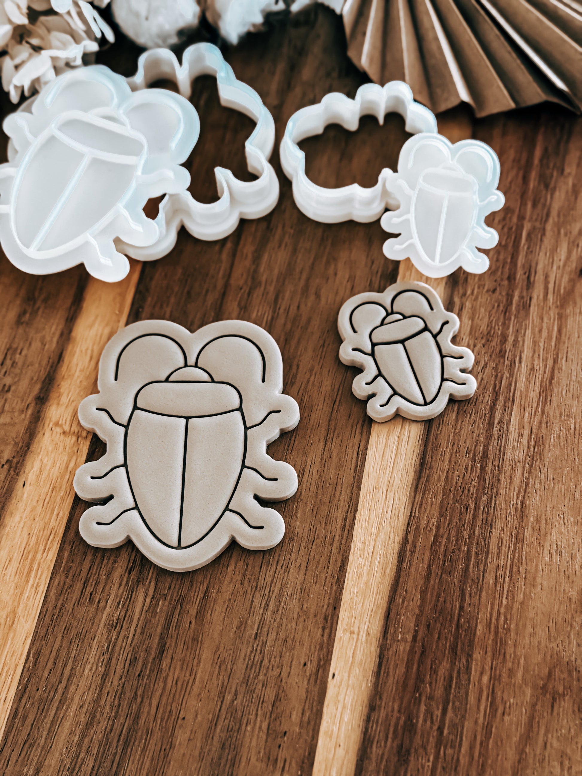 Cockroach Stamp and Cutter - Perfect for Fondant & Sugar Cookies