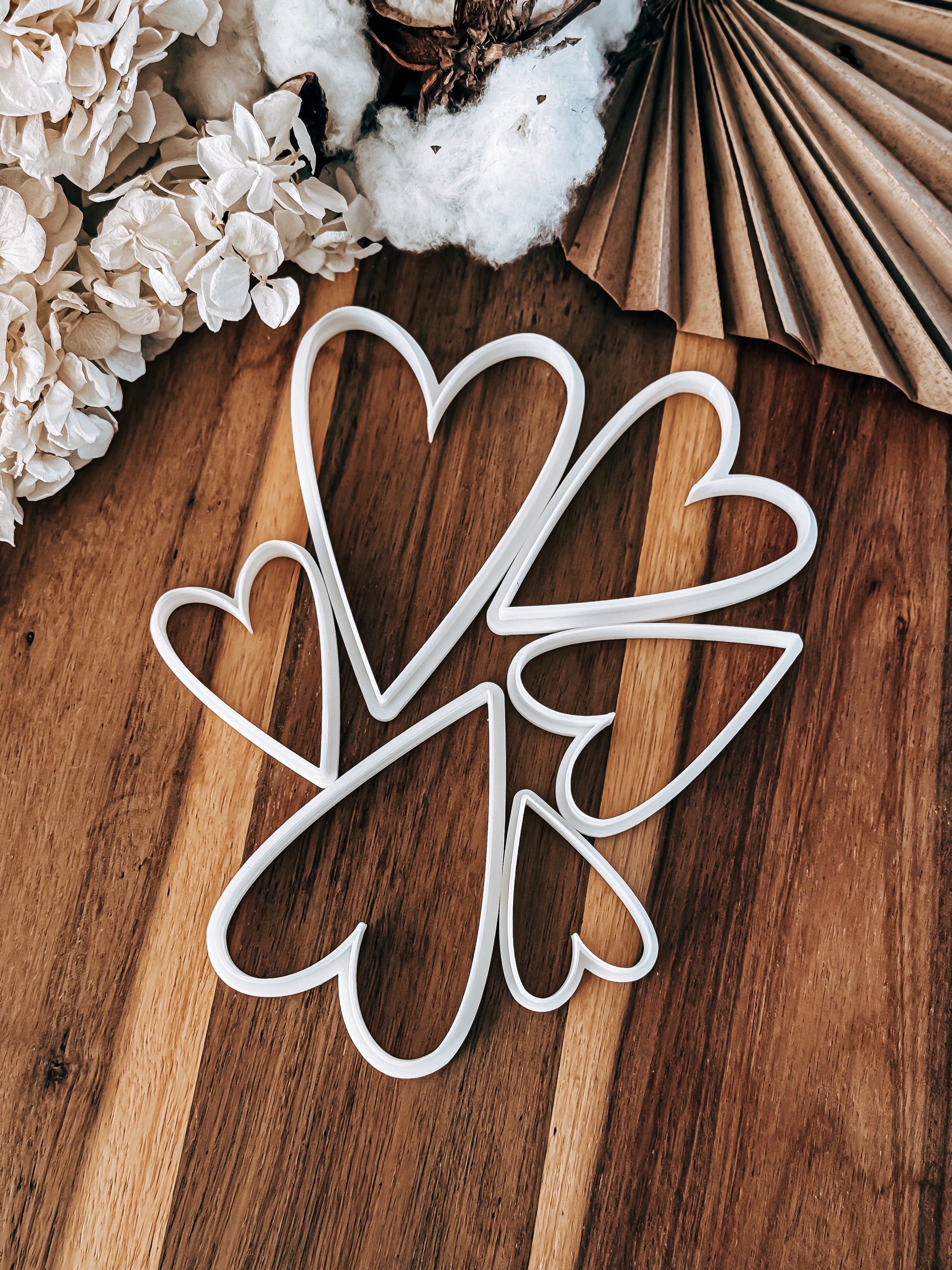 Slim Heart Cookie Cutter – Perfect for Fondant, Sugar Cookies & Baking