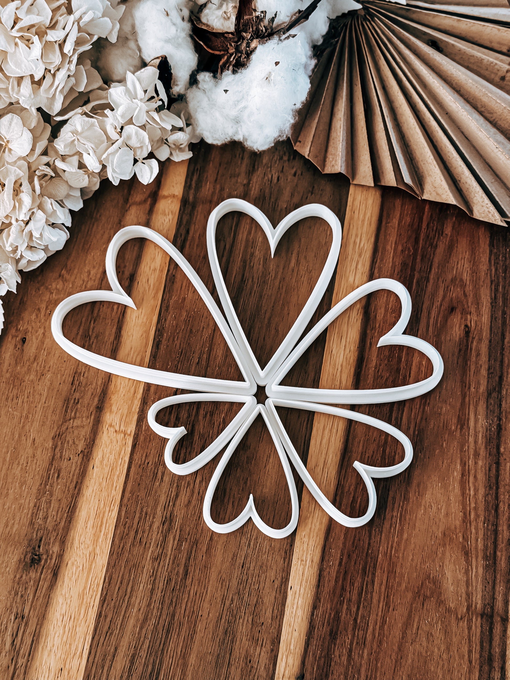 Slim Heart Cookie Cutter – Perfect for Fondant, Sugar Cookies & Baking