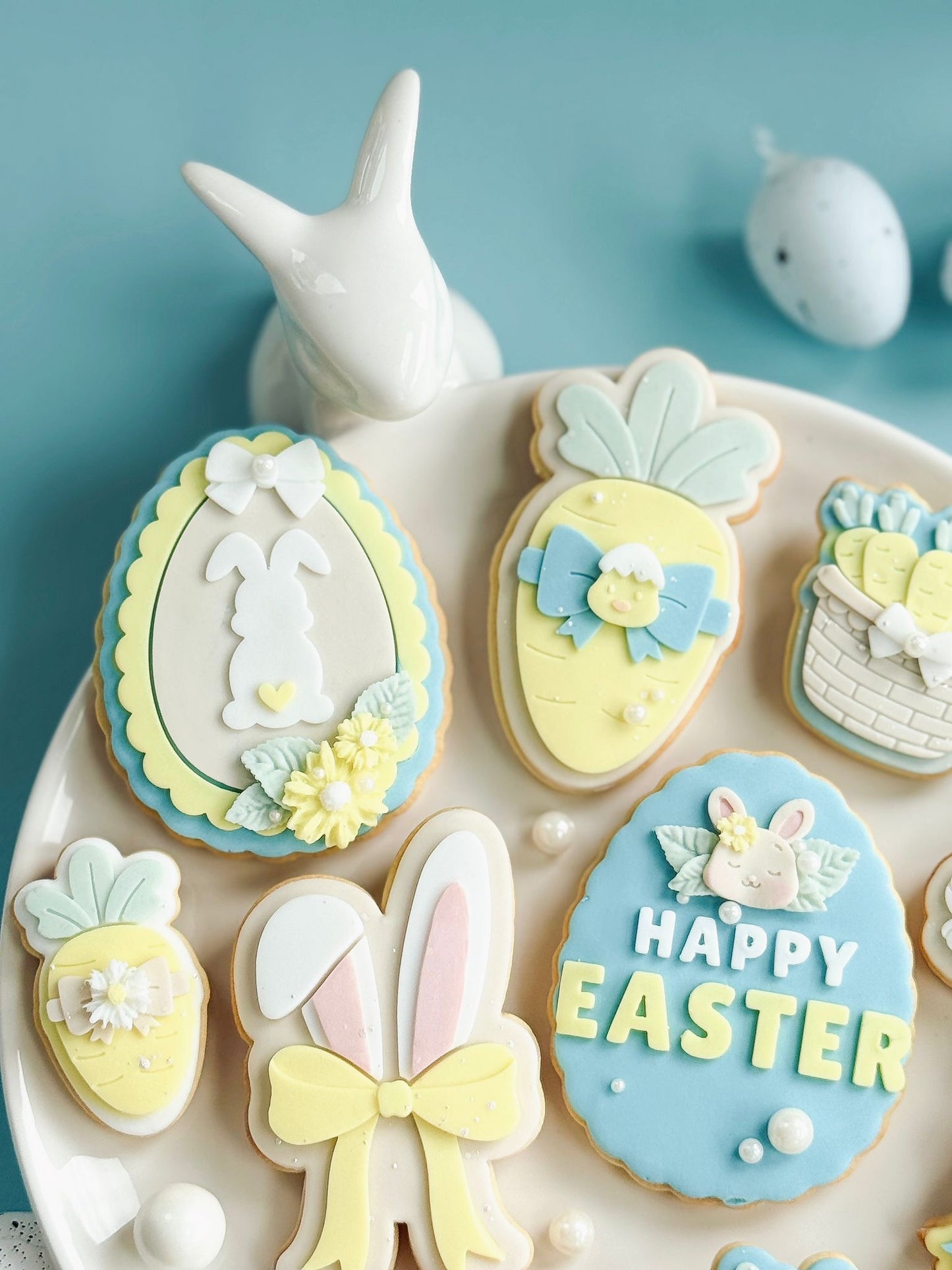 Mini Easter Carrot with Bow - Cookie Stamp and Cutter