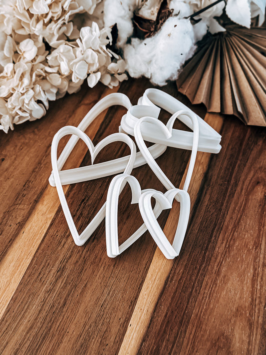 Slim Heart Cookie Cutter – Perfect for Fondant, Sugar Cookies & Baking