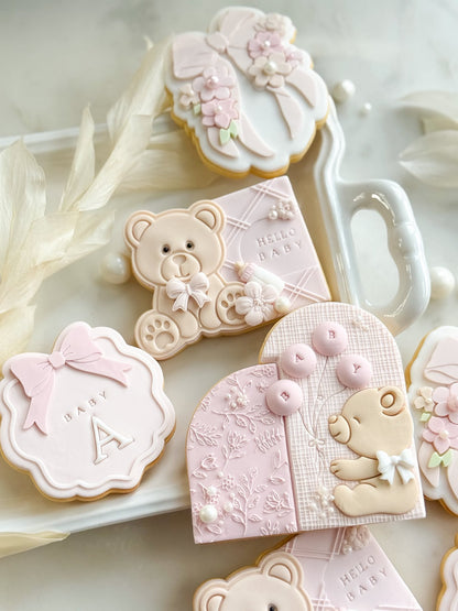 Wavy Bow Plaque - Cookie Stamp and Cutter