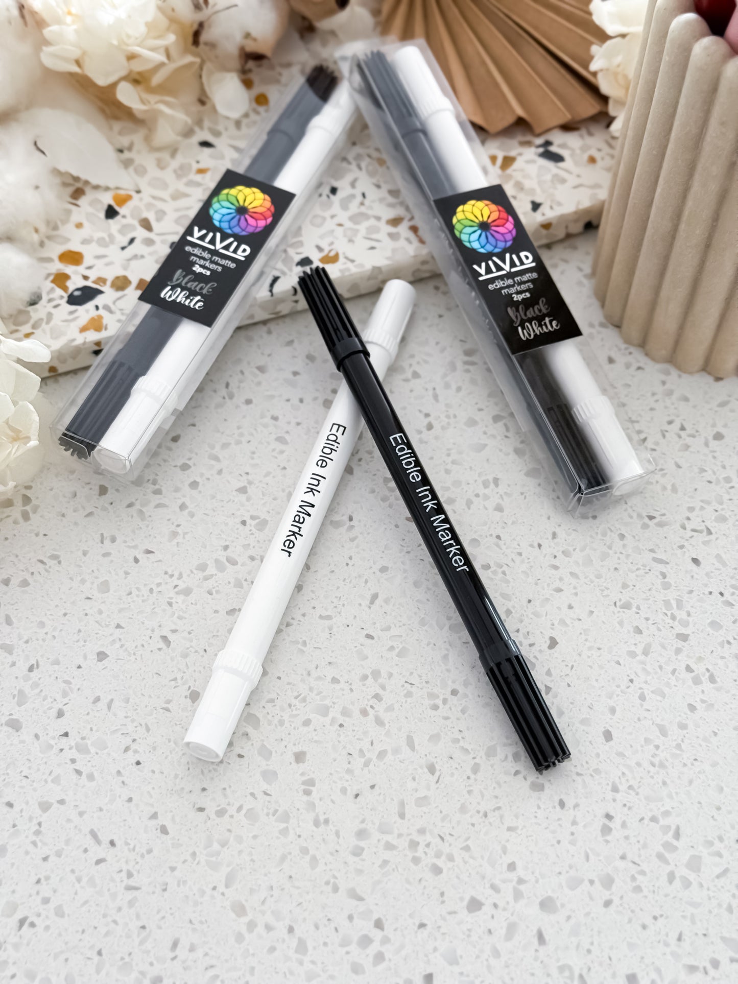 Vivid | Edible Matte Markers - Black & White
