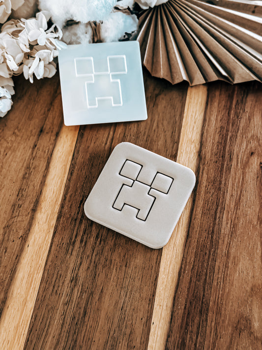 Pixel Creeper Face Stamp & Cutter - Perfect for Fondant & Sugar Cookies